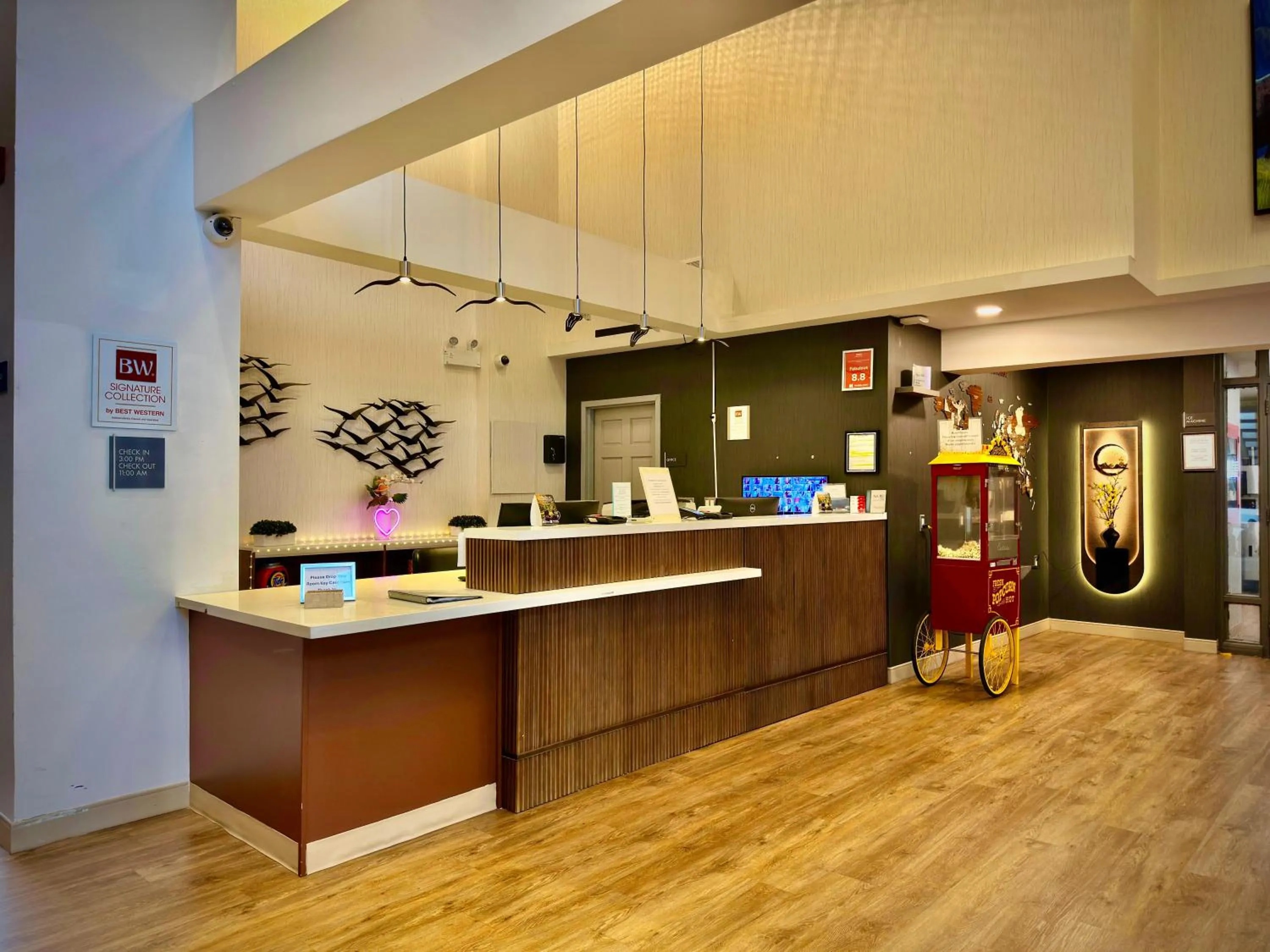 Lobby or reception in Superior Shores Hotel, BW Signature Collection by Best Western