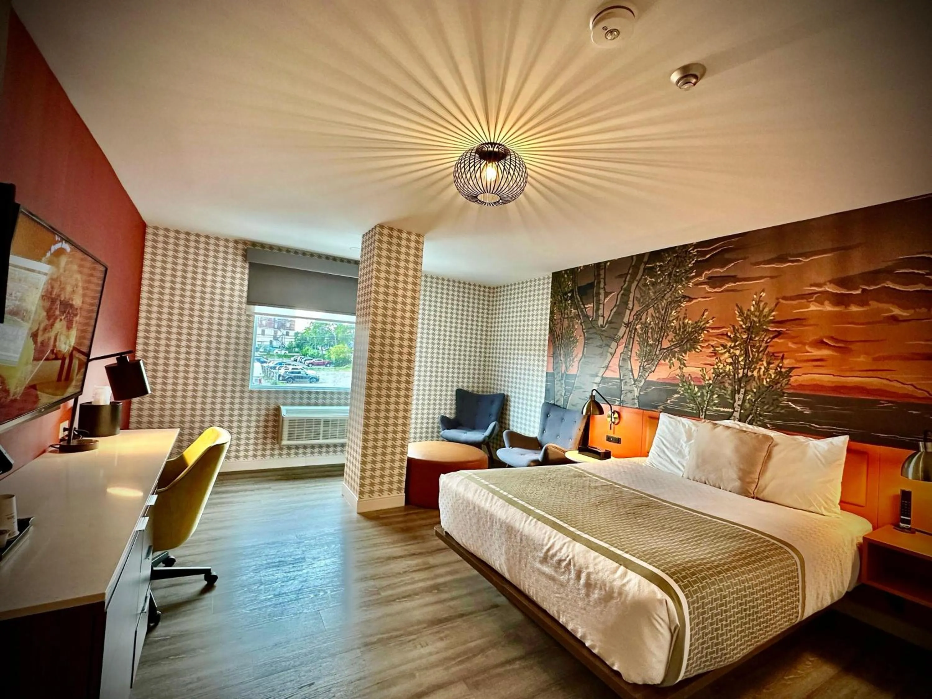 Bedroom, Bed in Superior Shores Hotel, BW Signature Collection by Best Western