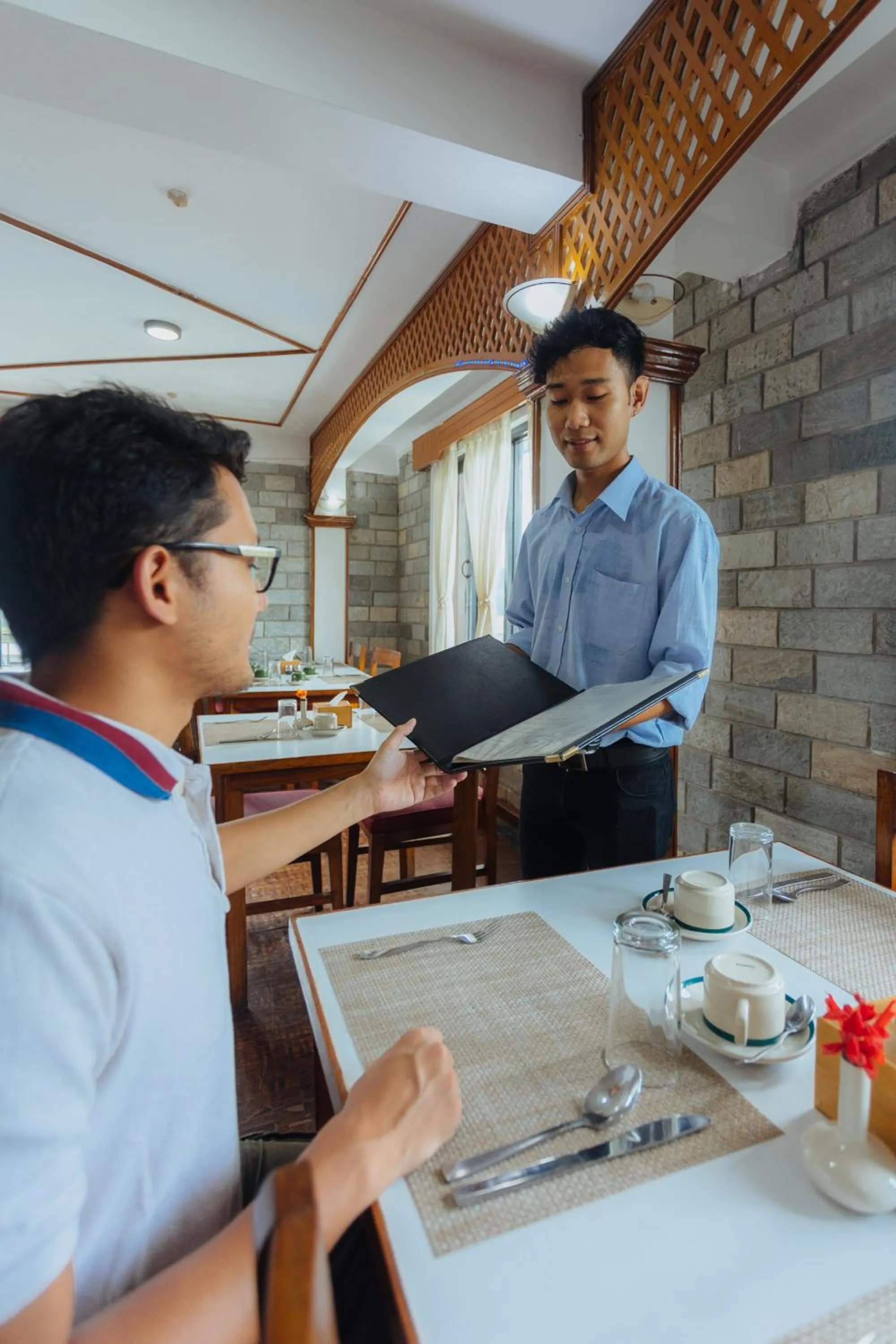 Restaurant/places to eat in Hotel Tulsi