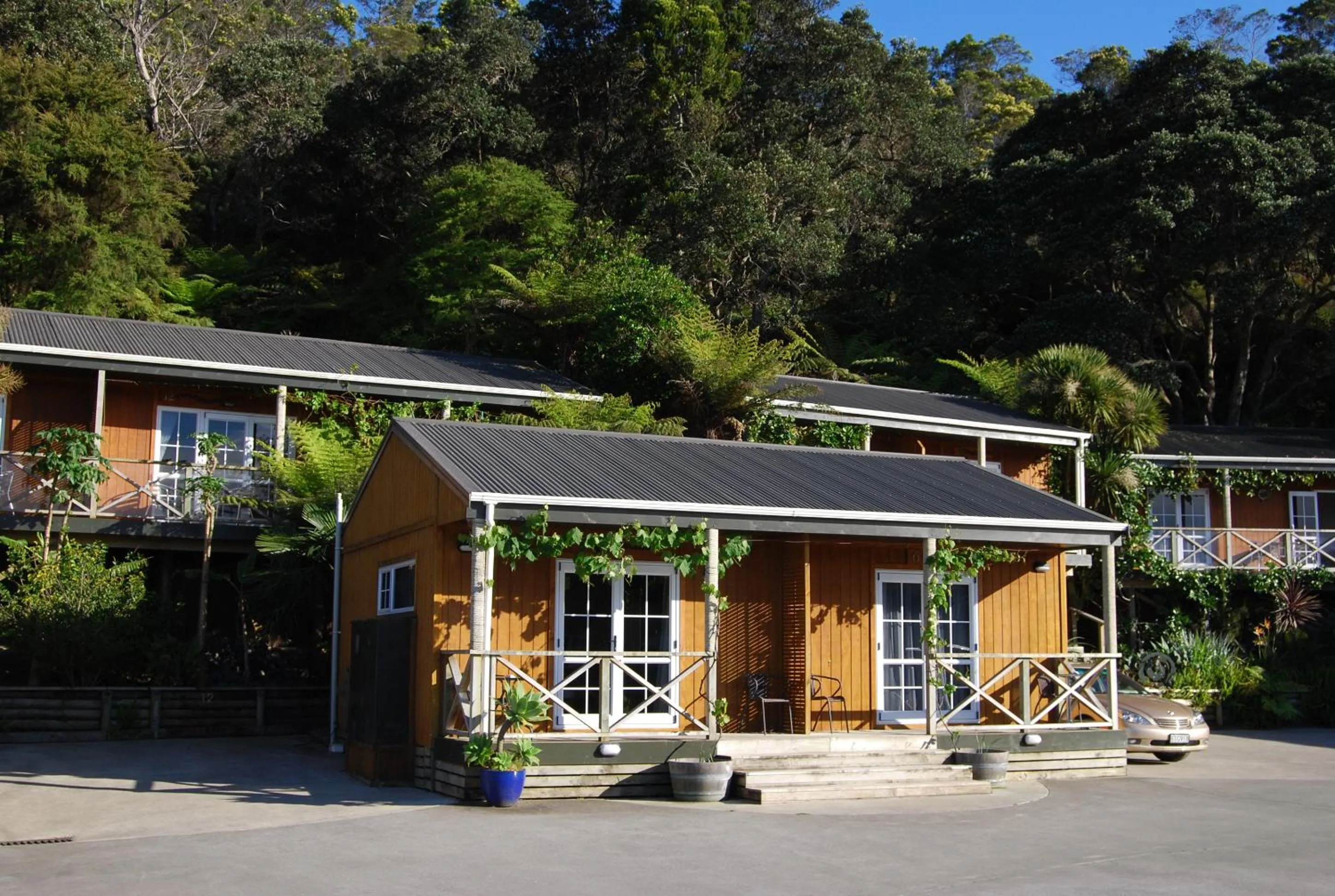 Facade/entrance in Anchor Lodge Motel