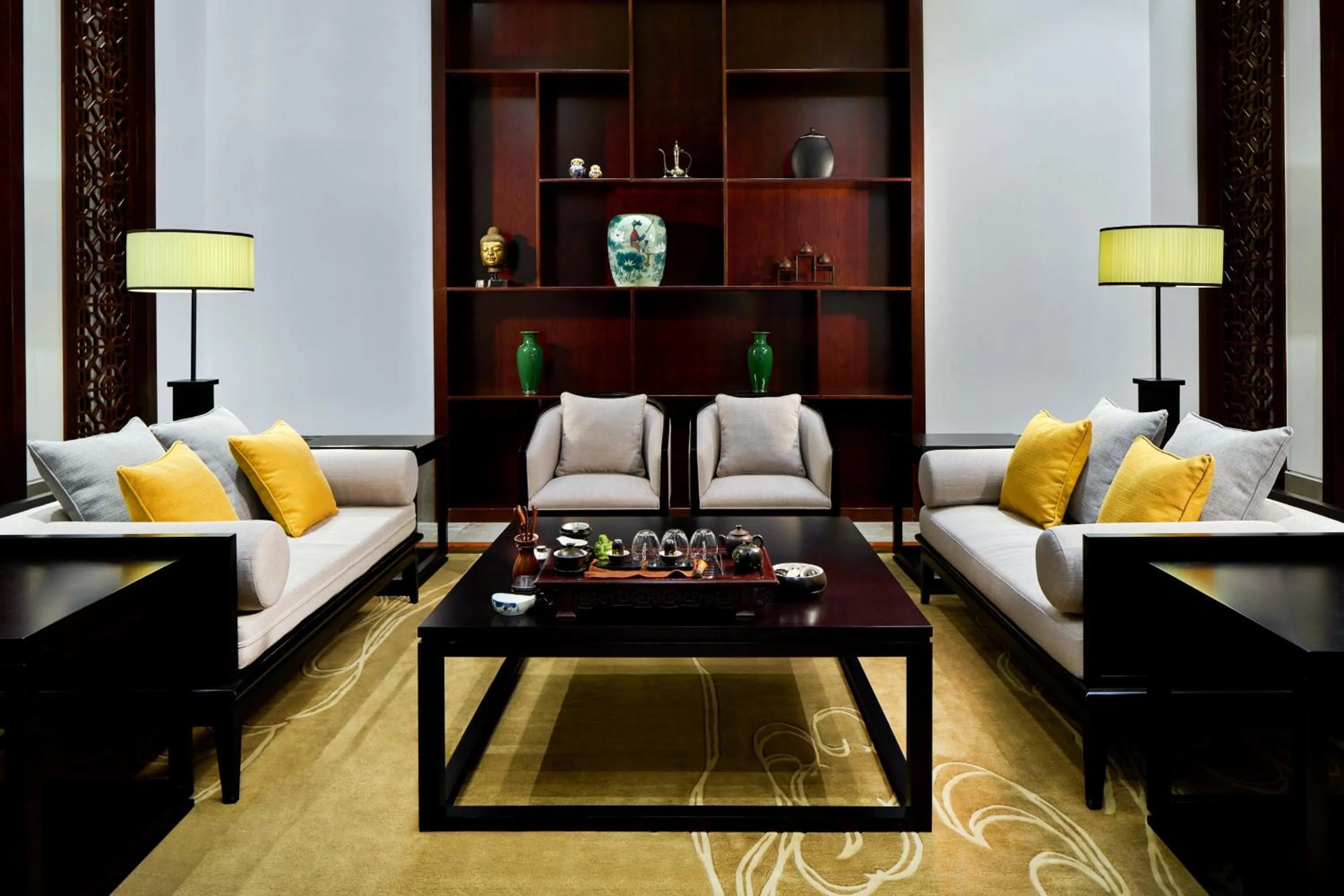 Coffee/tea facilities in Crowne Plaza Ordos, an IHG Hotel