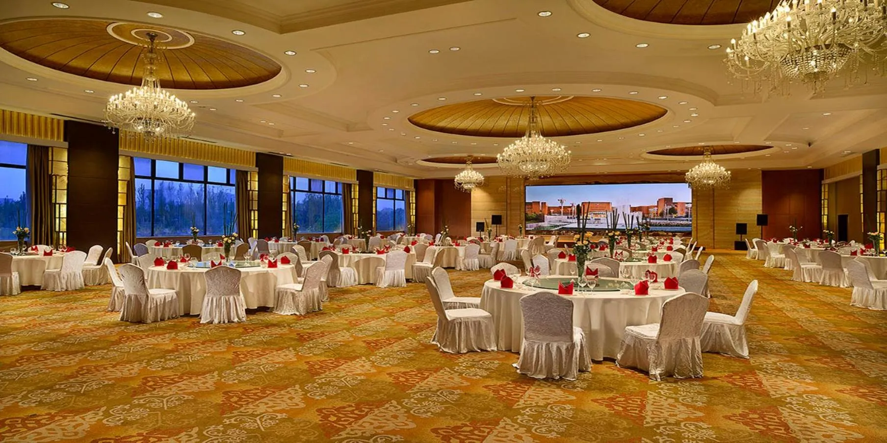 Banquet/Function facilities in Crowne Plaza Ordos, an IHG Hotel