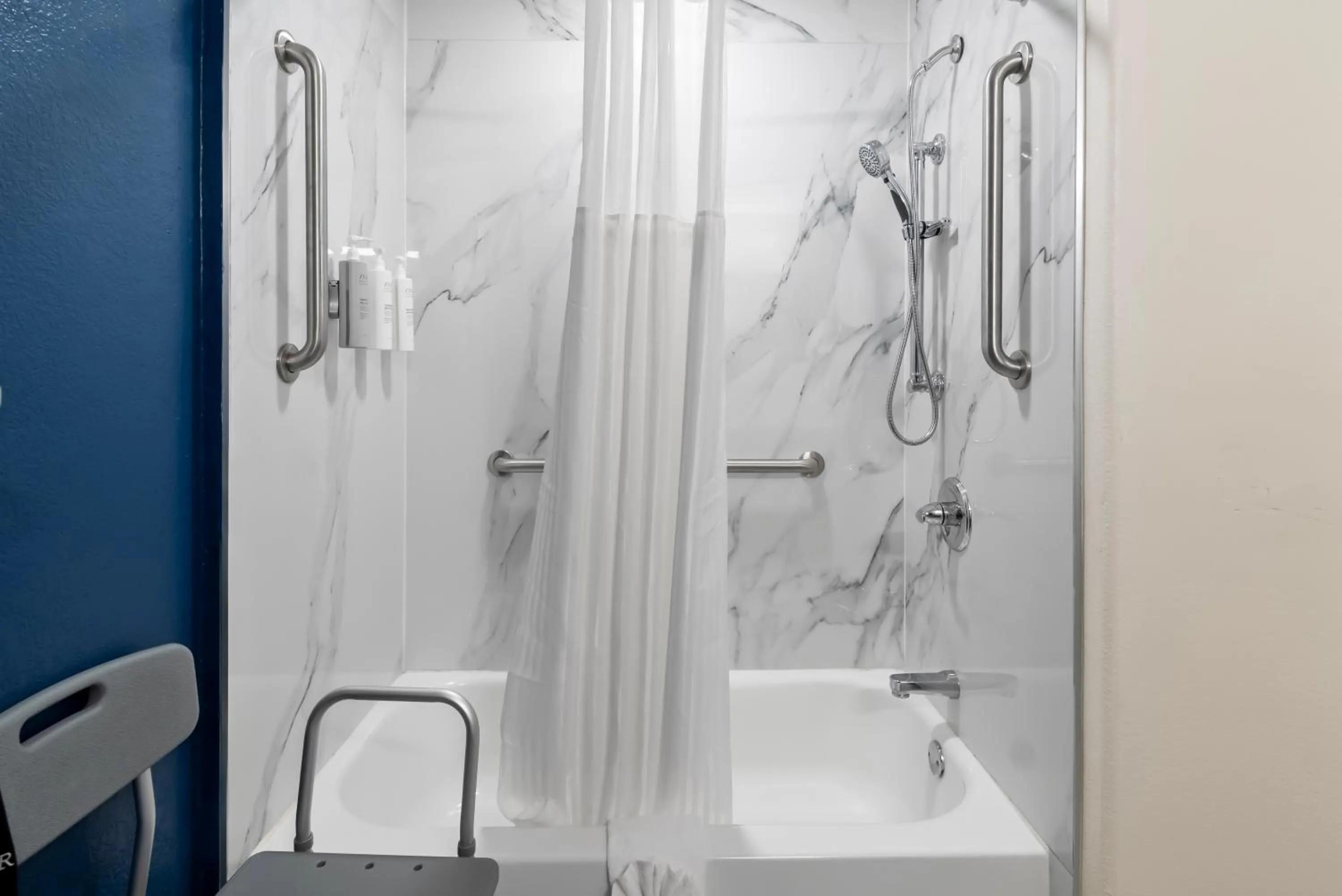 Bathroom in Nature Inn & Suites