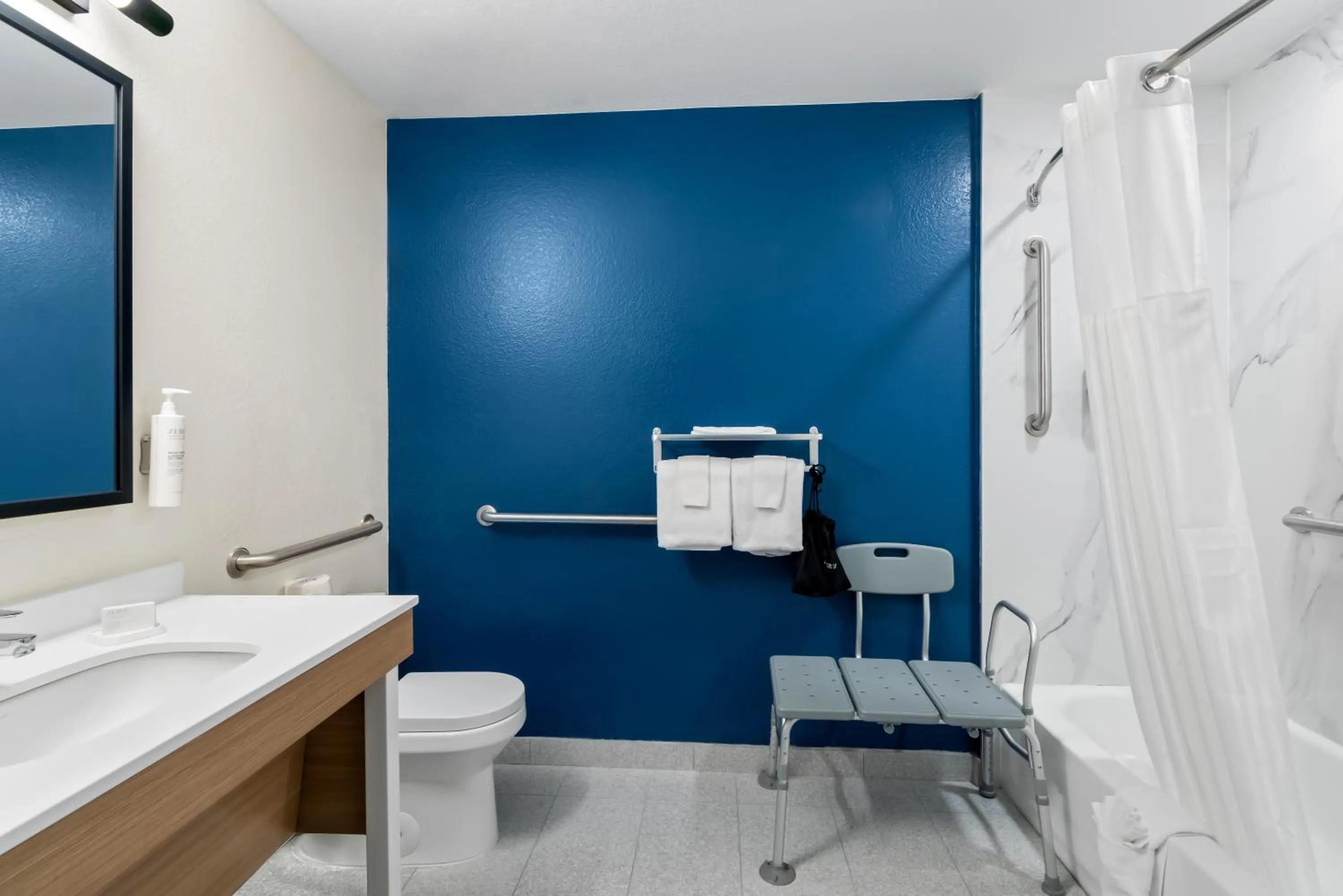 Bathroom in Nature Inn & Suites