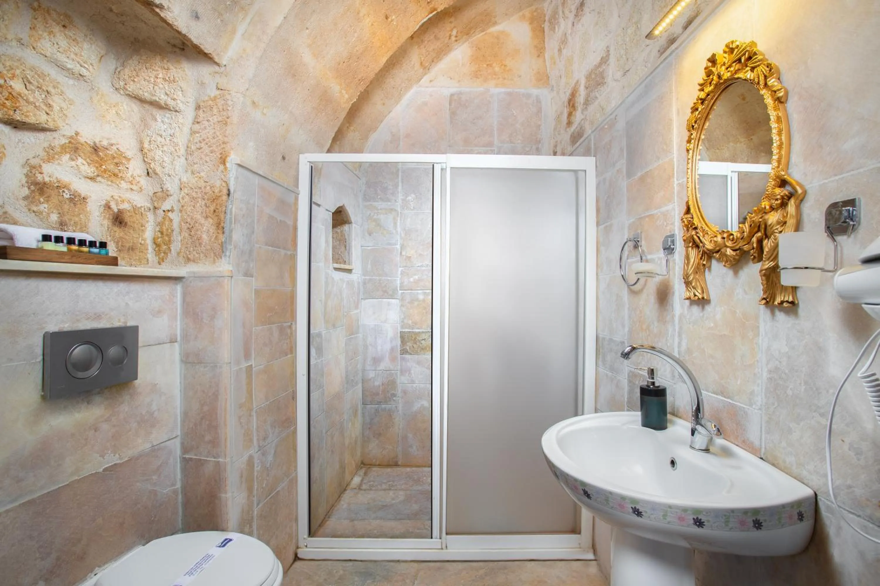 Shower in Romantic Cave Hotel