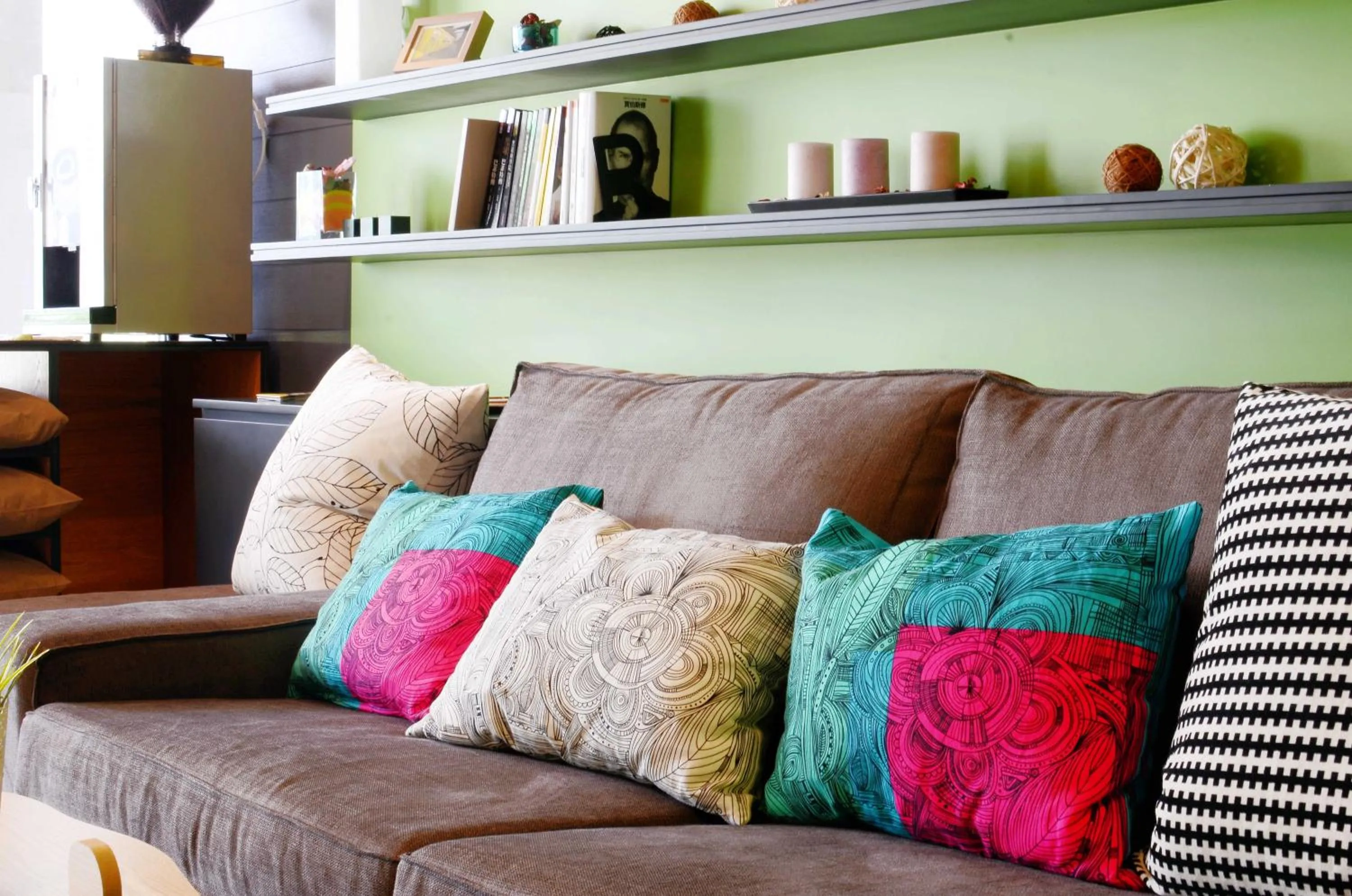 Communal lounge/ TV room in ARK Hotel - Dongmen