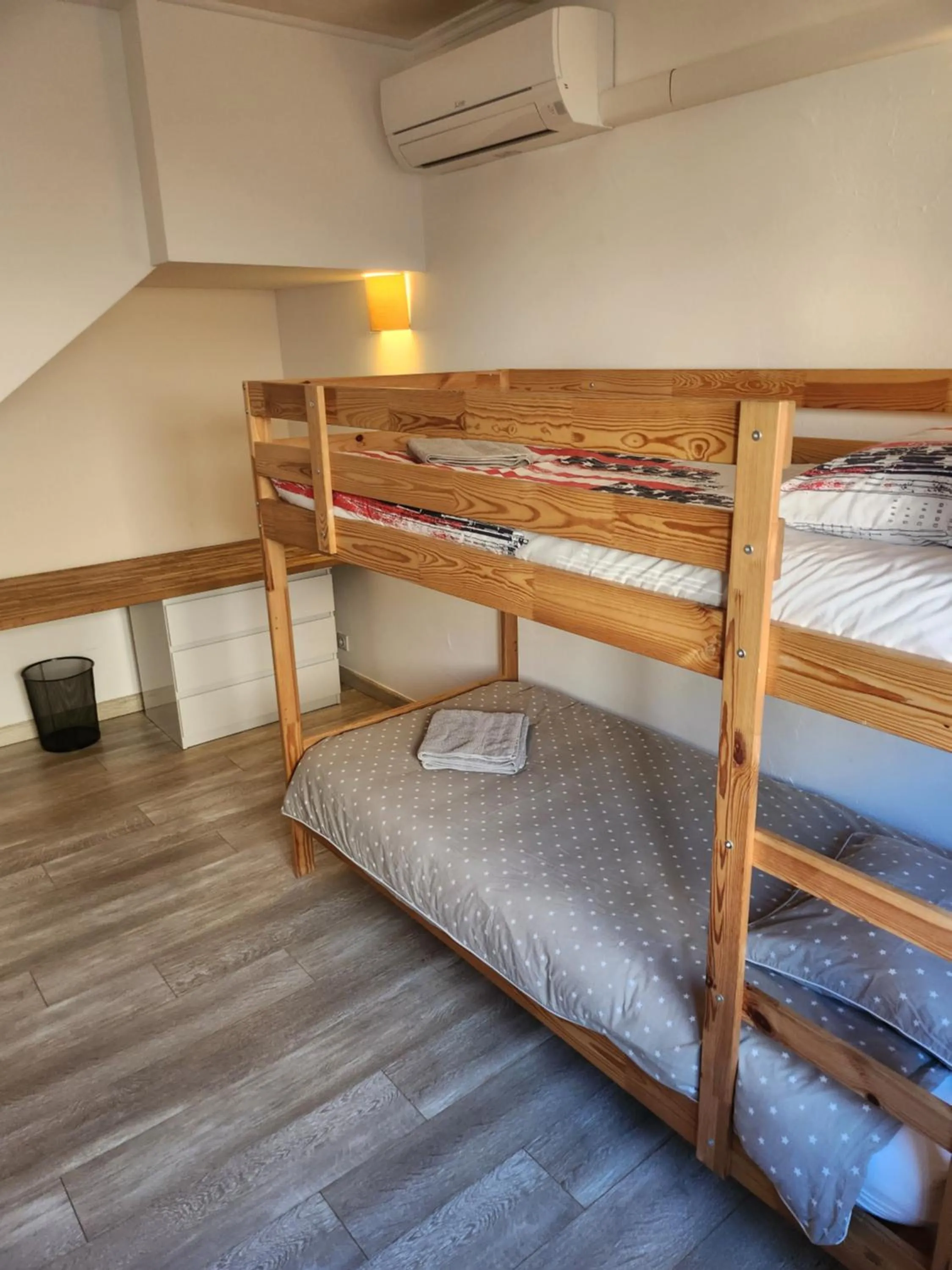 Bedroom, Bed in La villa de Fleury