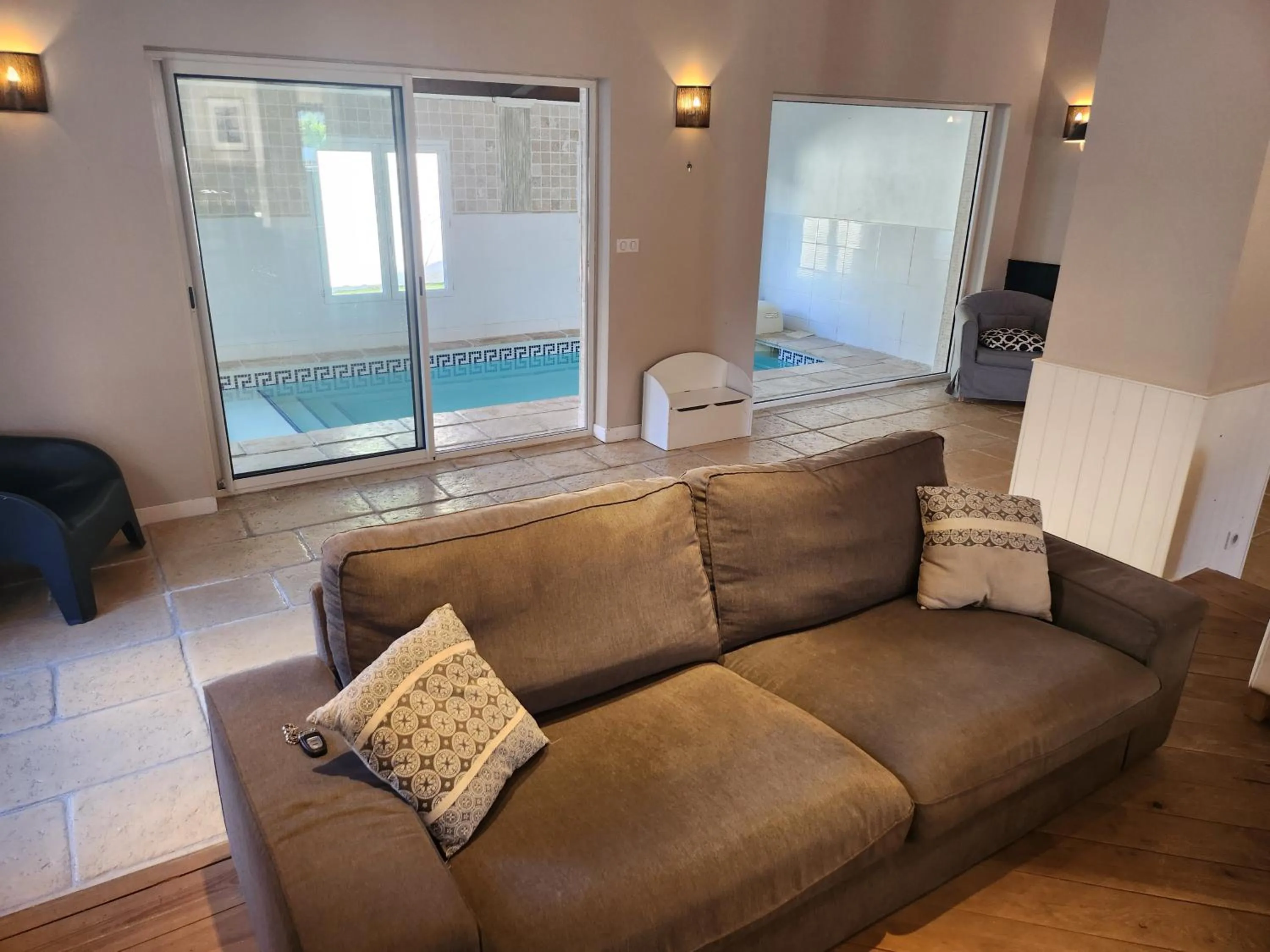 Property building in La villa de Fleury