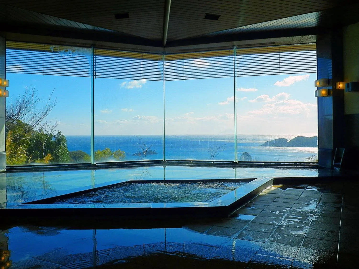 Hot Spring Bath in Shimoda View Hotel