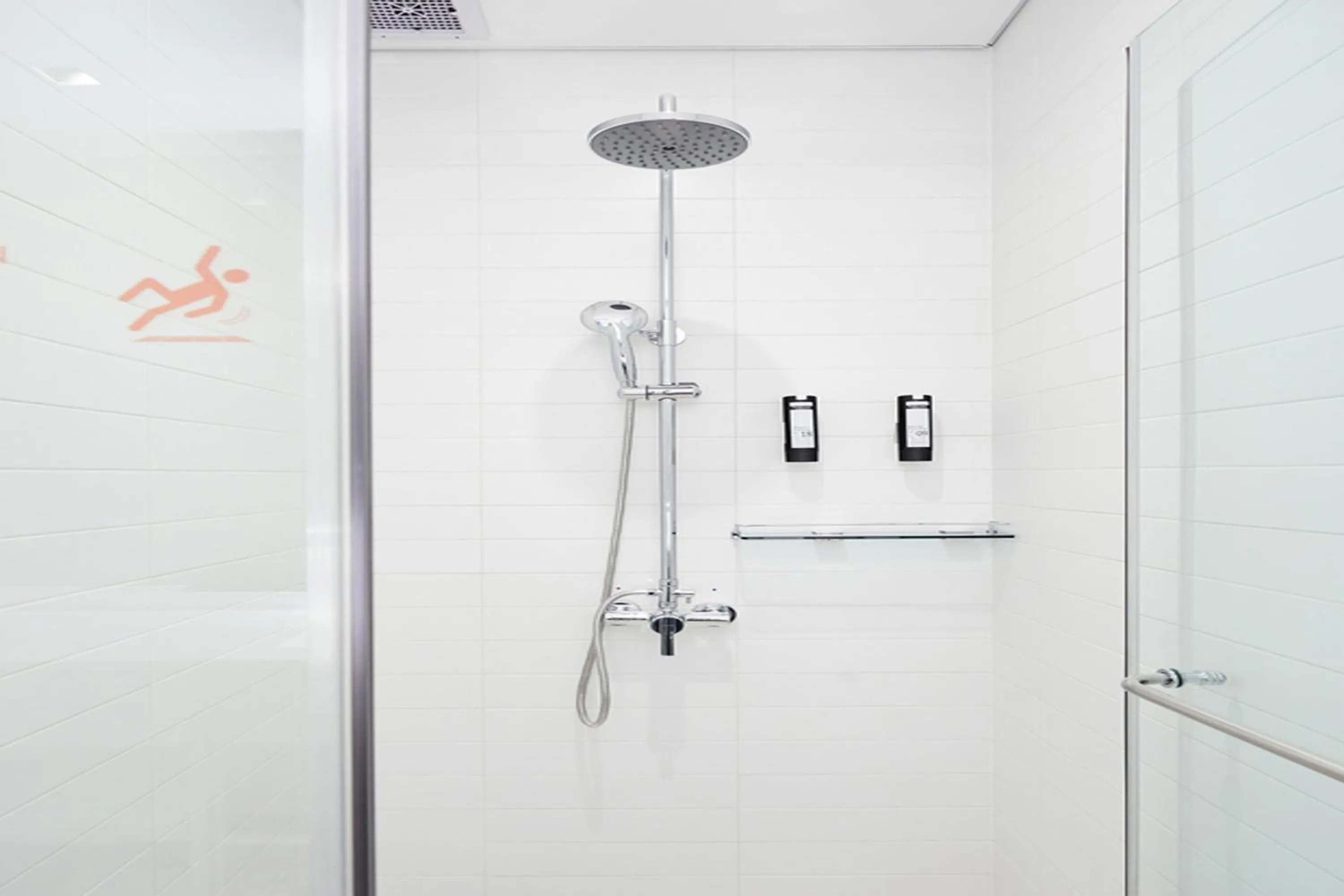 Bathroom in Grand City Hotel Changwon