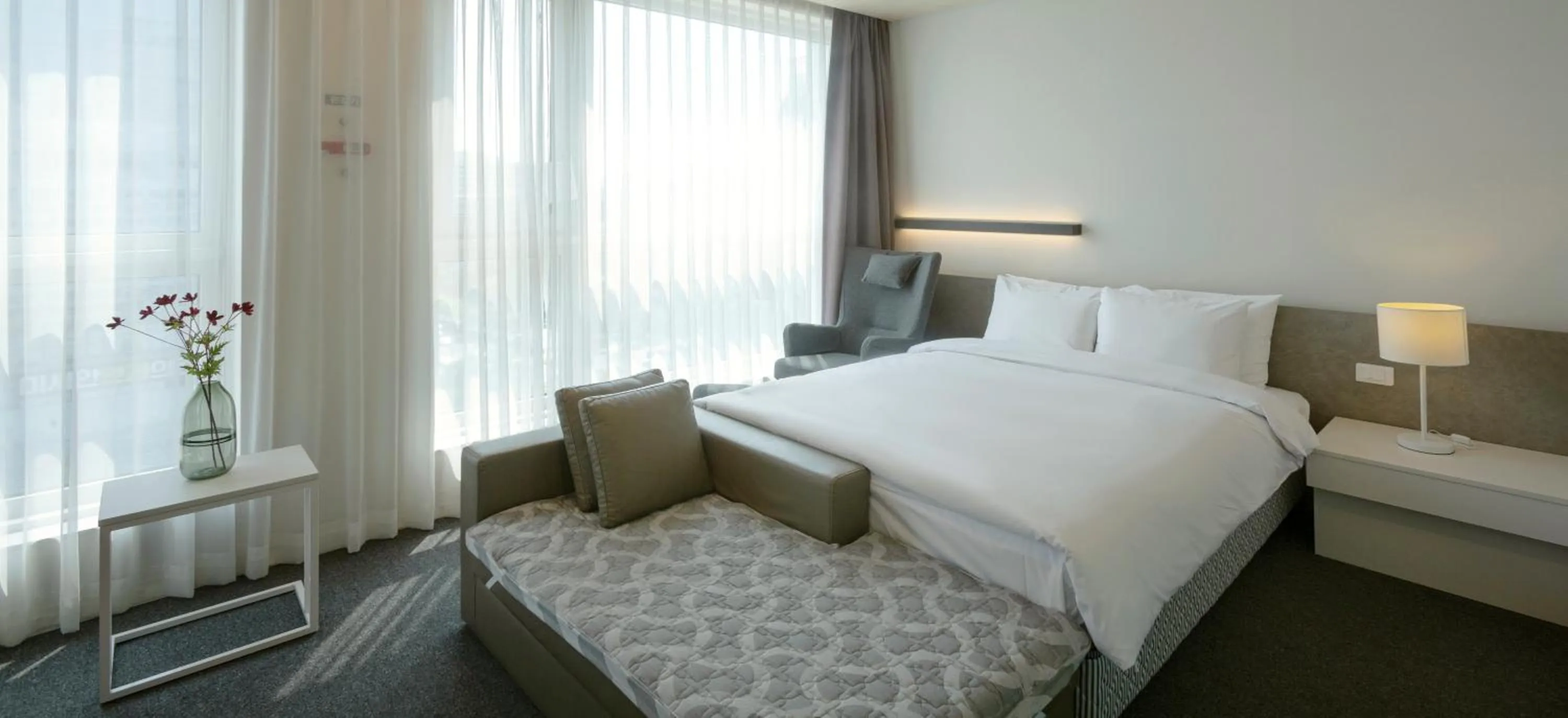 Bedroom, Bed in Grand City Hotel Changwon