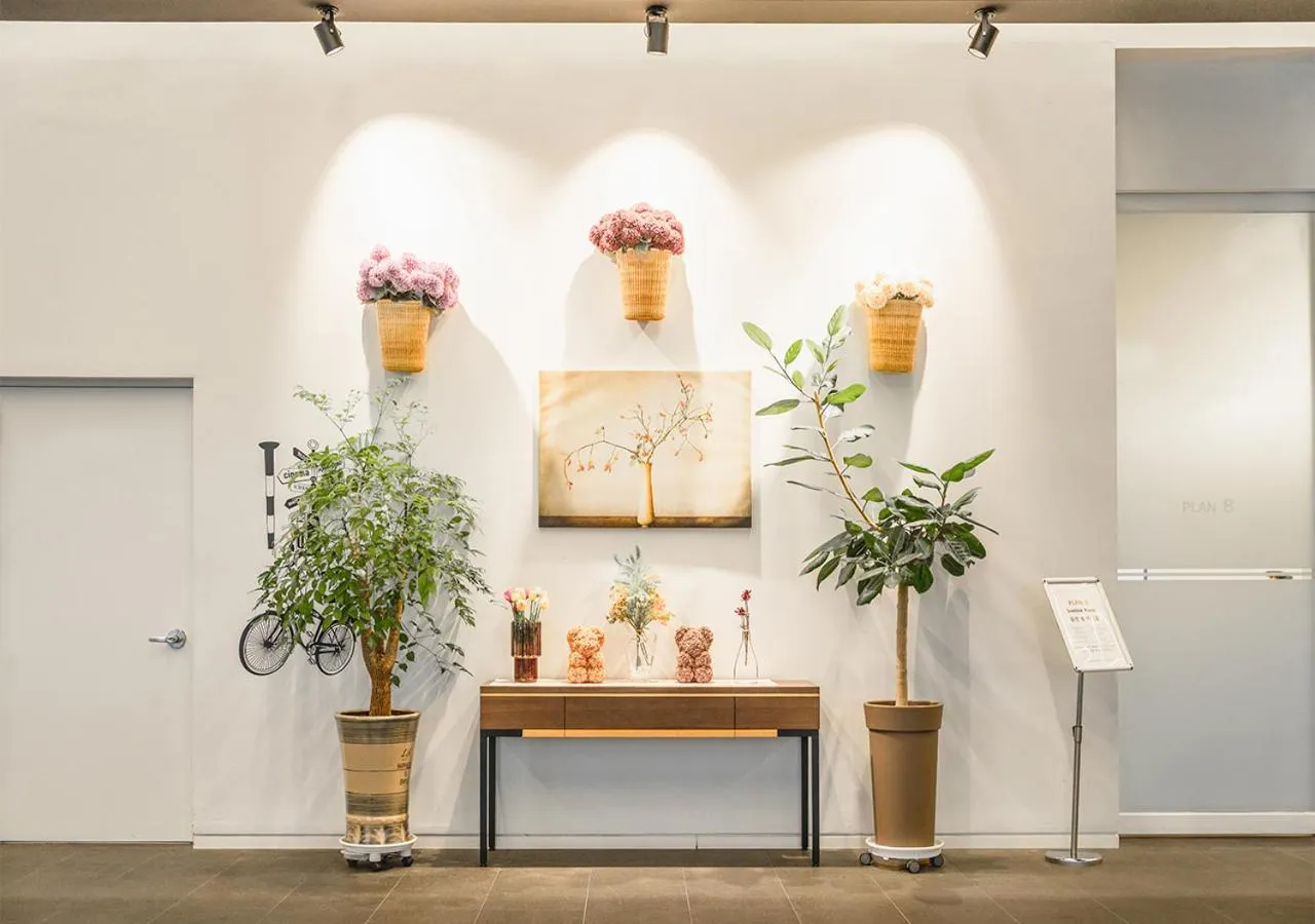 Lobby or reception in Grand City Hotel Changwon