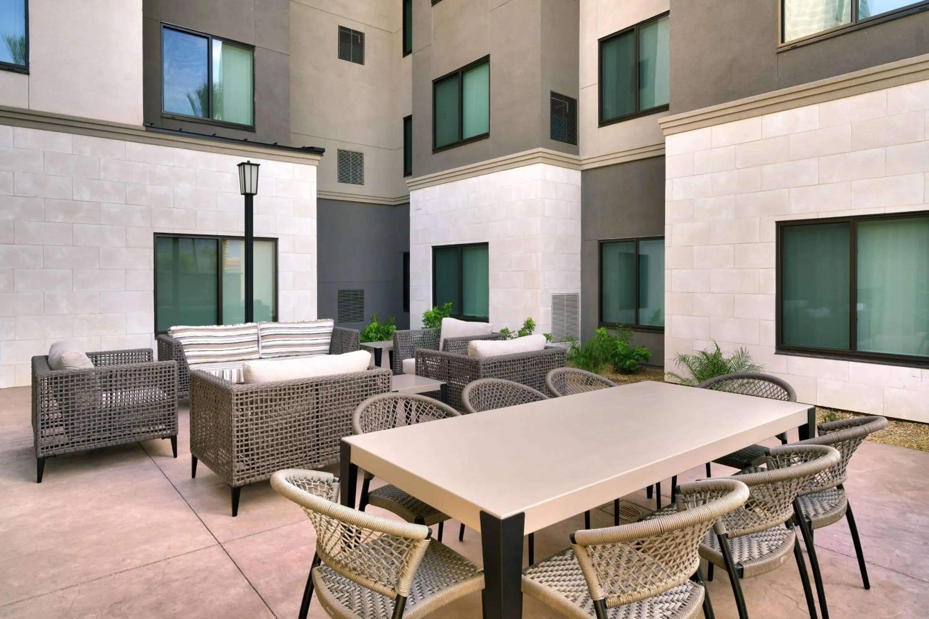 Meeting/conference room in Residence Inn by Marriott La Quinta