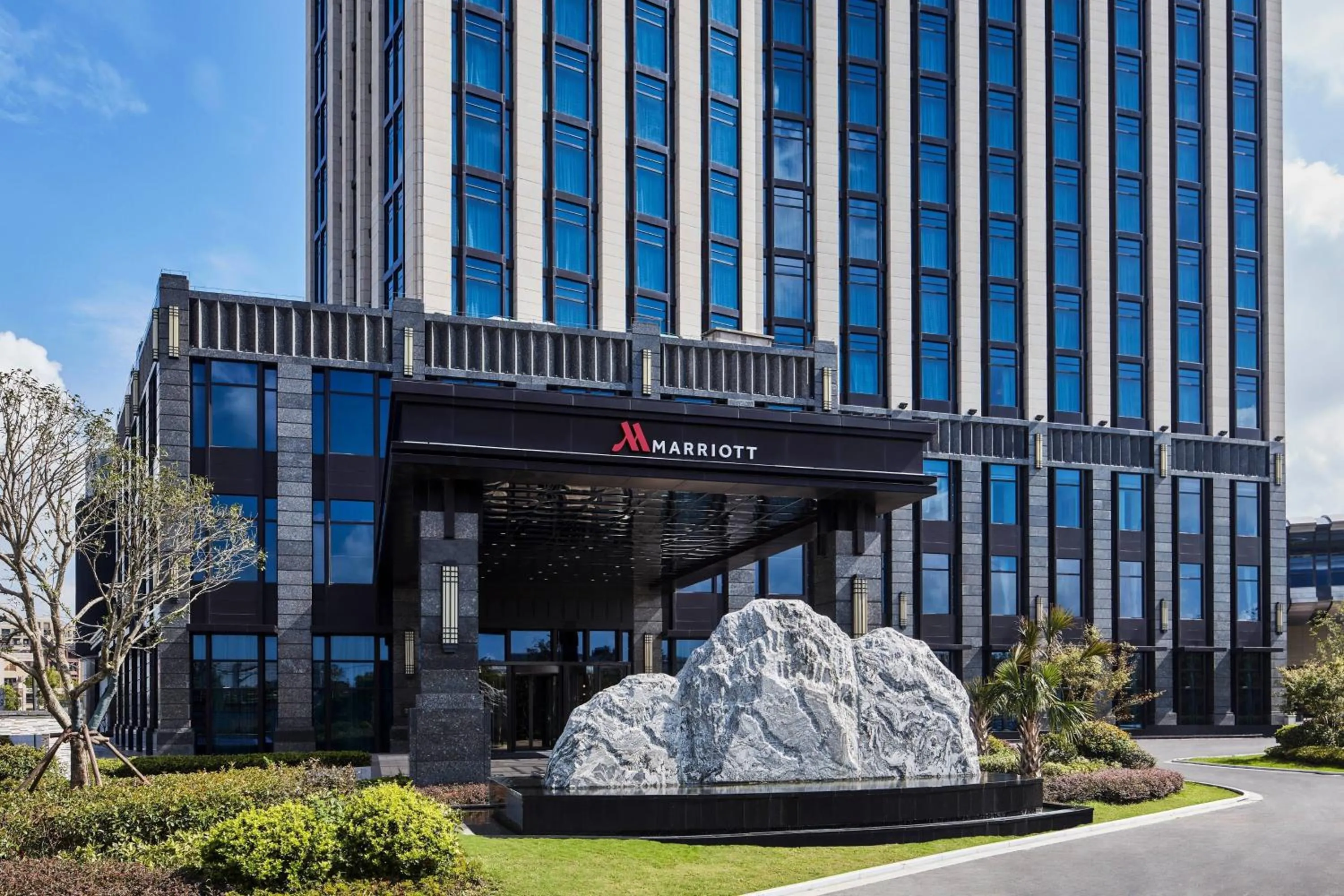 Property building in Shanghai Marriott Hotel Pudong South