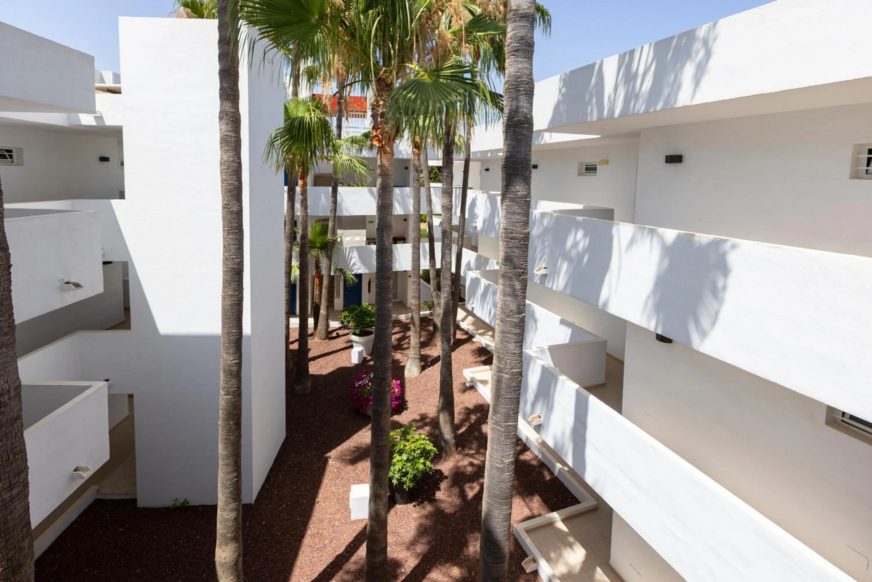 Property building in Hipotels Apartamentos Cala Bona