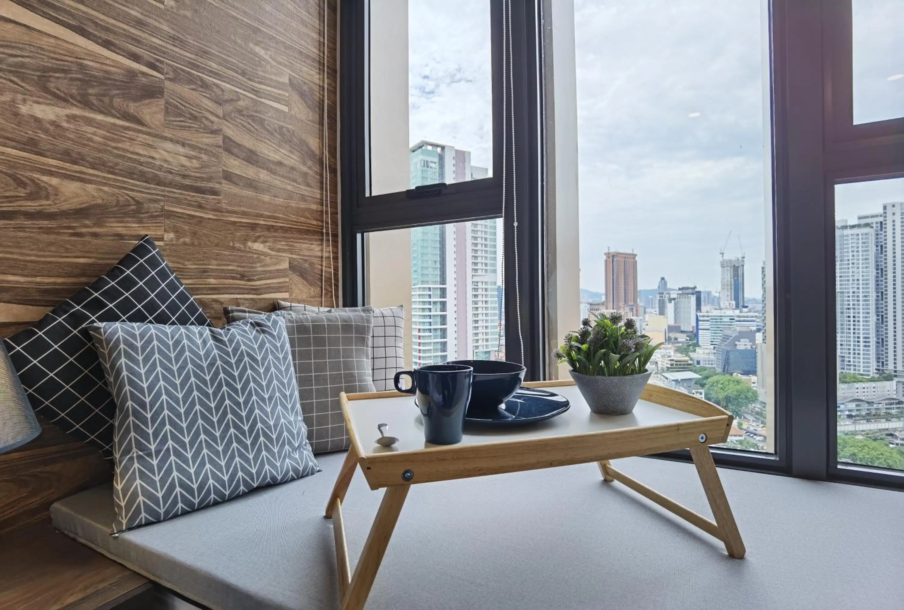 Deluxe Queen Studio  in Ceylonz Suites by StayKL Stevvy