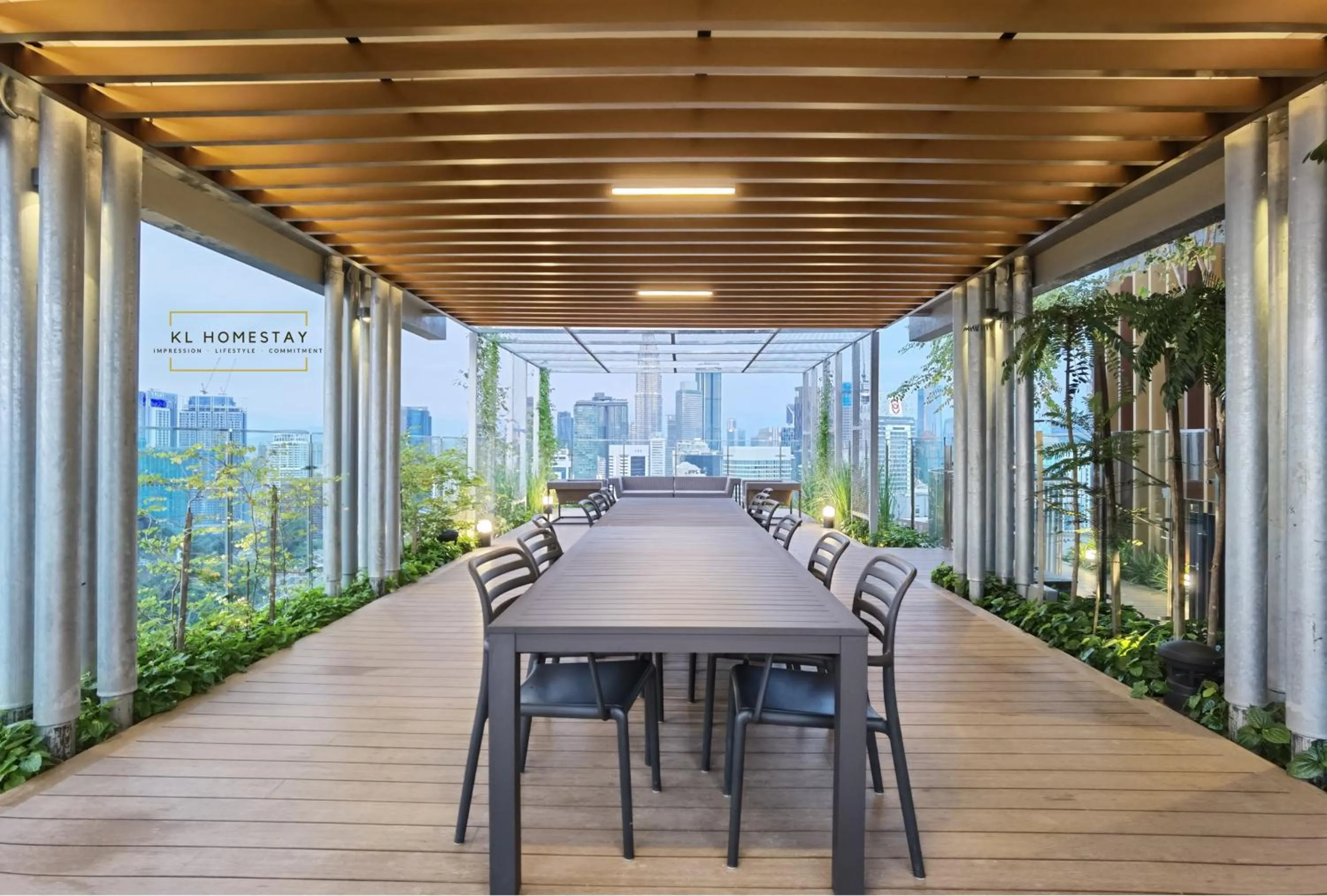 Landmark view in Ceylonz Suites by StayKL Stevvy