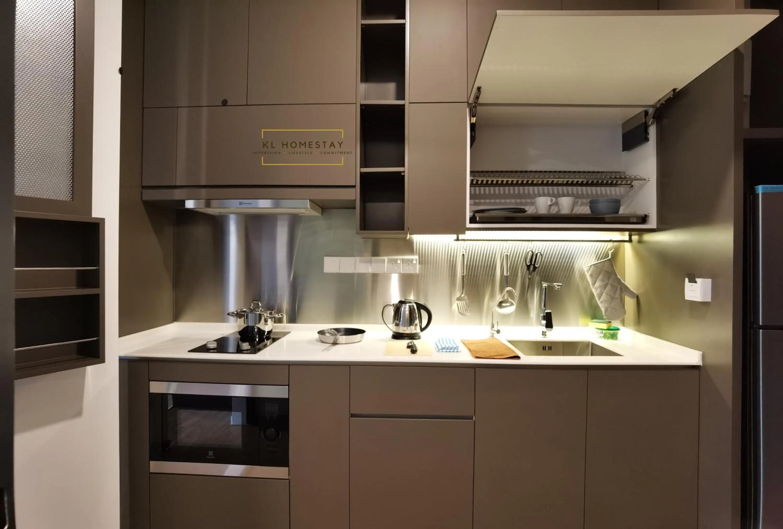 Ceylonz Suites by StayKL Stevvy