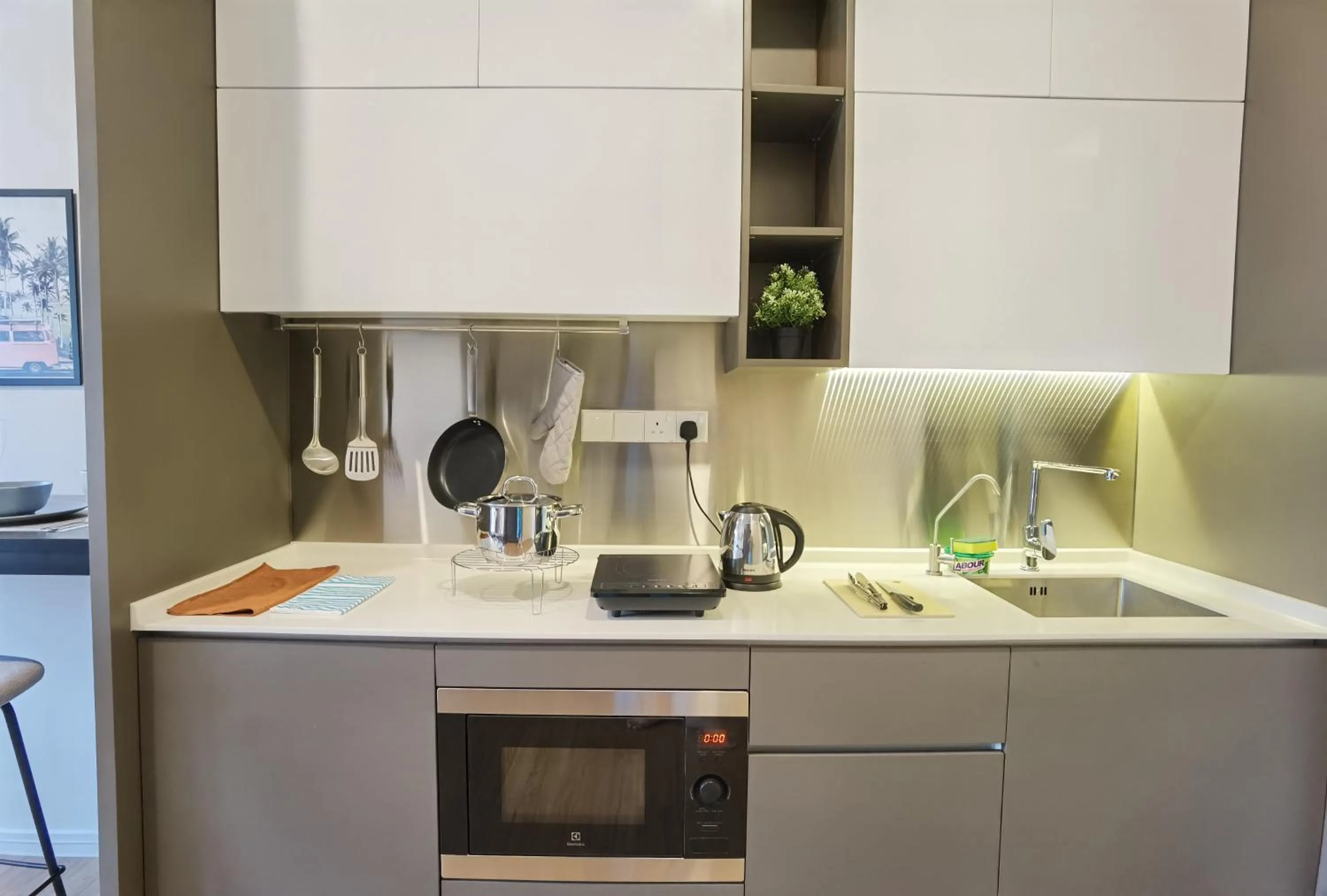 Ceylonz Suites by StayKL Stevvy