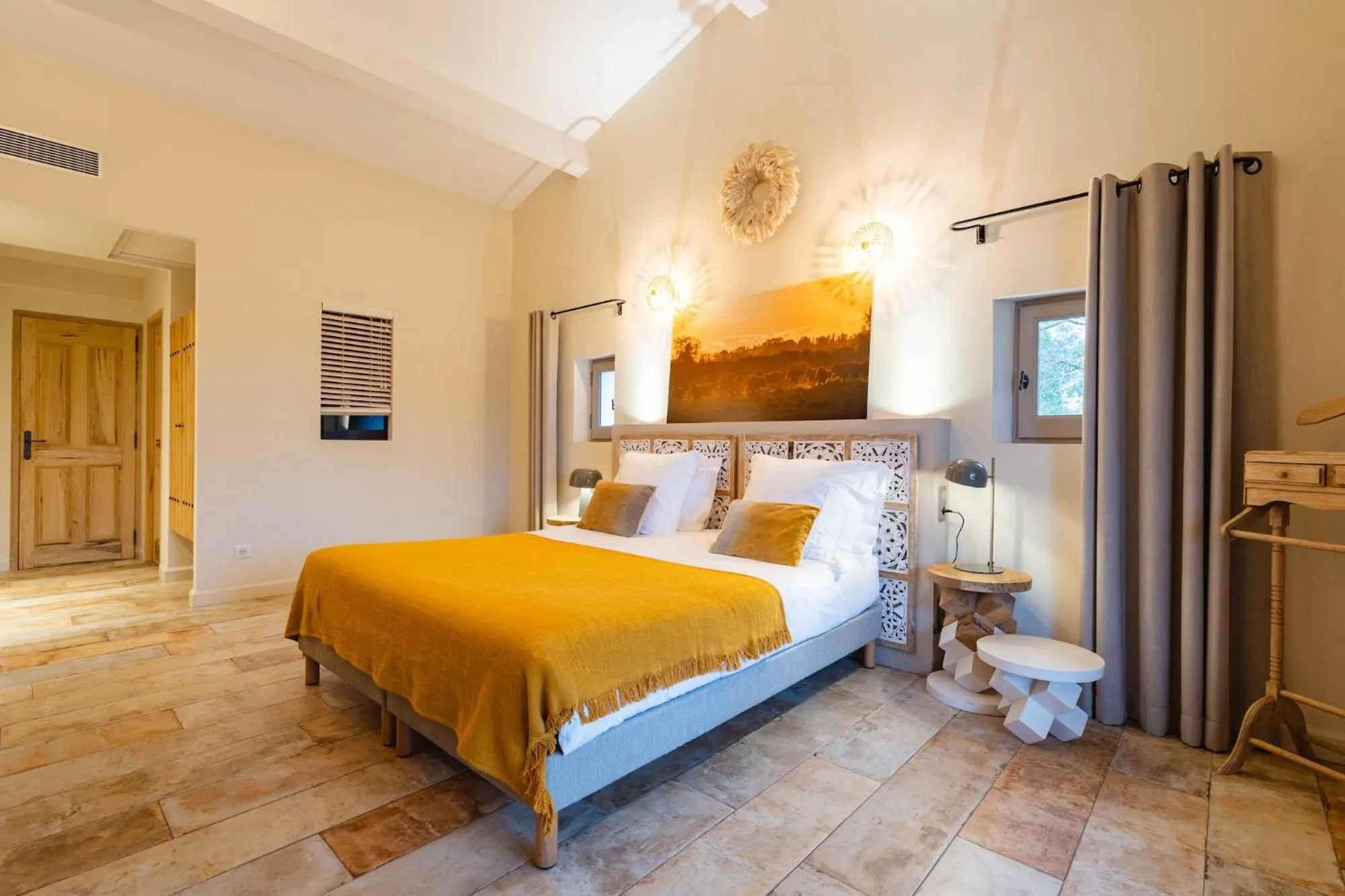 Bed in Mas du Couvin, maison d'hôtes en Camargue