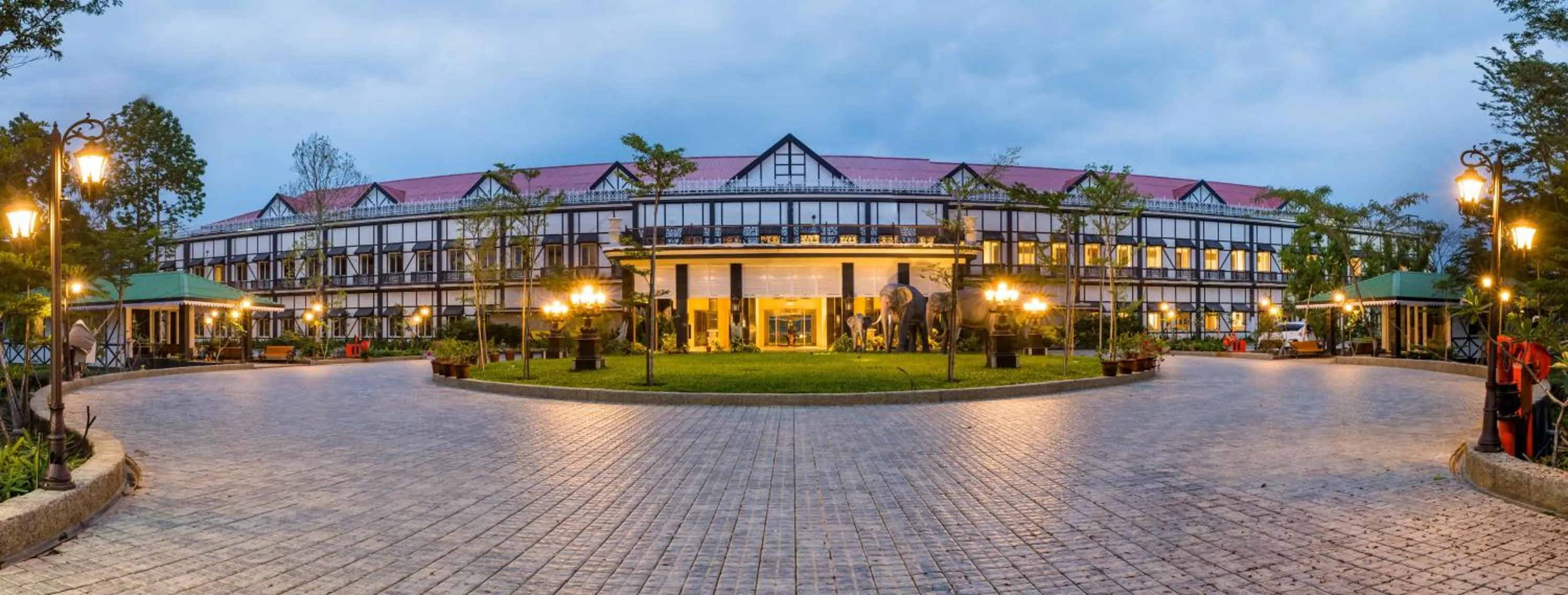 Property building in MAYFAIR Tea Resort