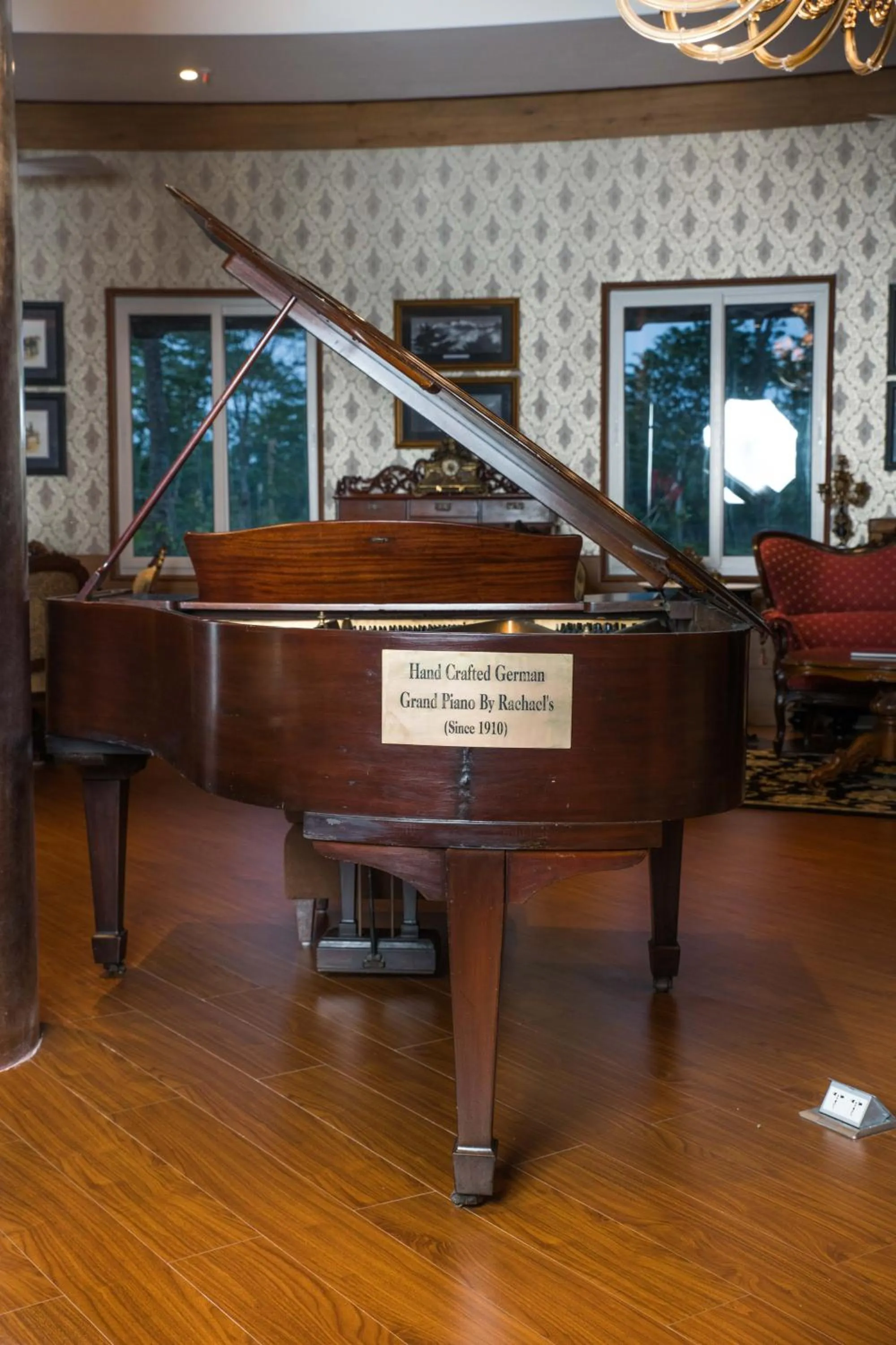 Decorative detail in MAYFAIR Tea Resort