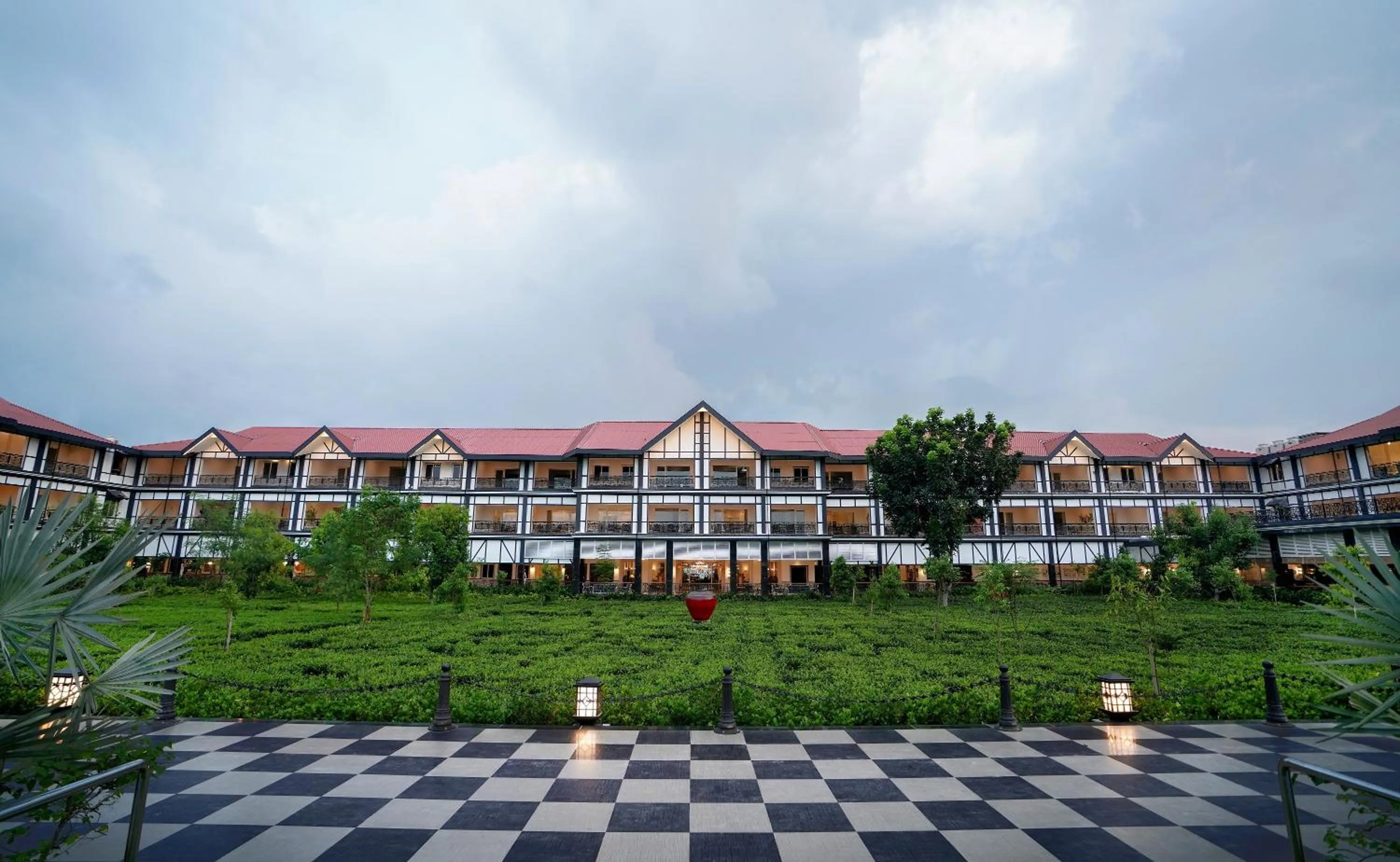 Property building in MAYFAIR Tea Resort