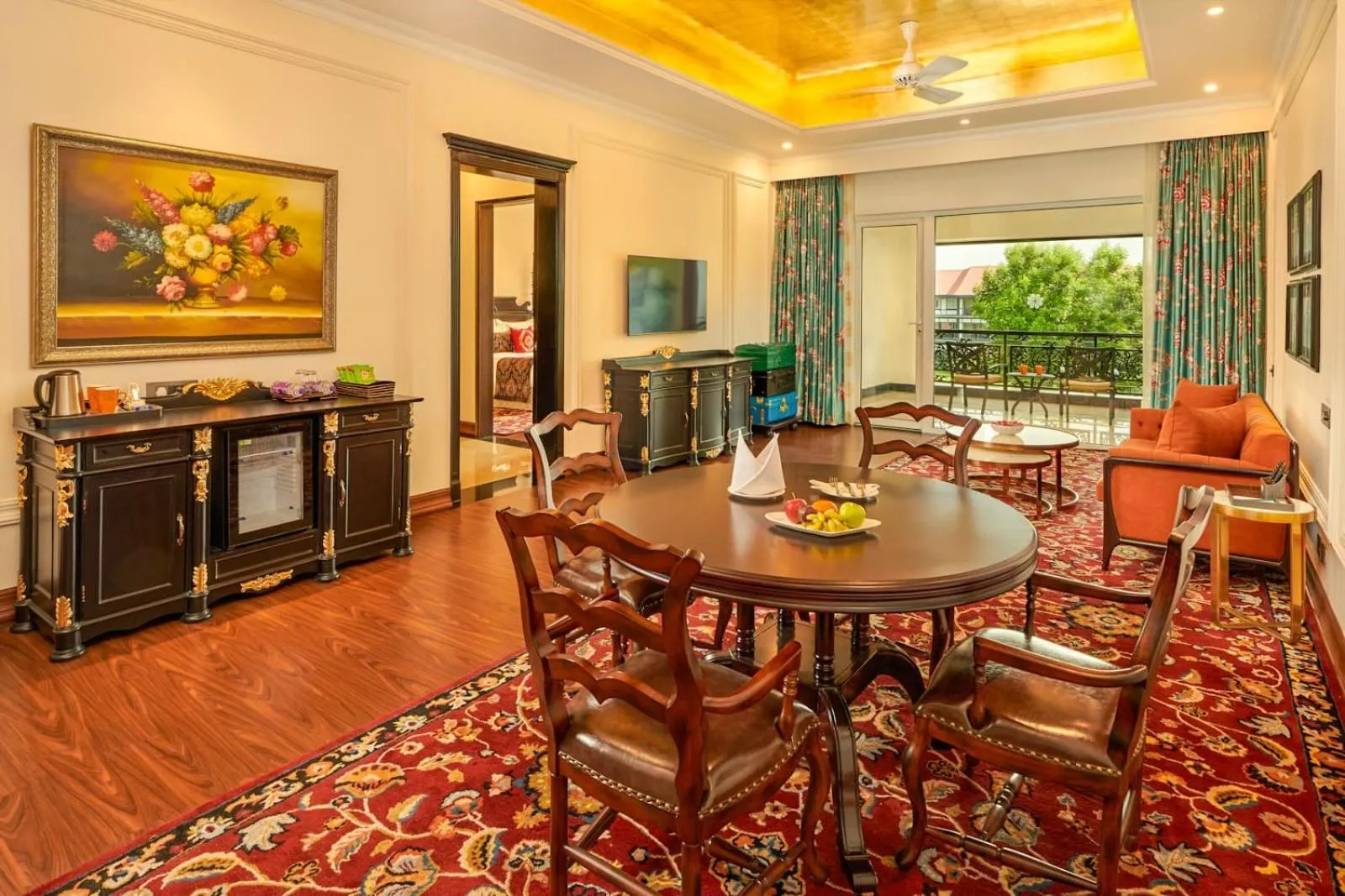 Living room in MAYFAIR Tea Resort