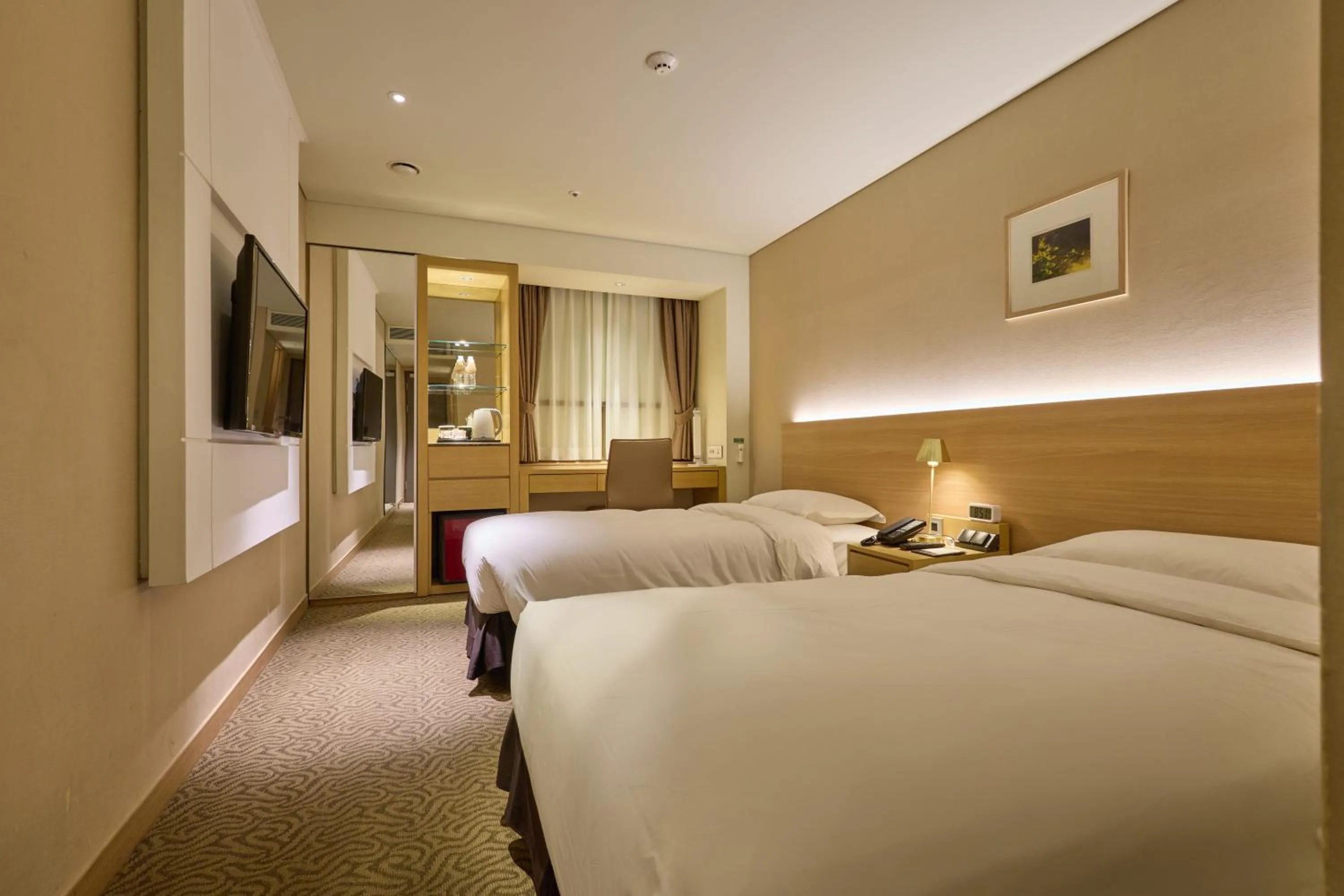 Decorative detail, Bed in Summit Hotel Seoul Dongdaemun