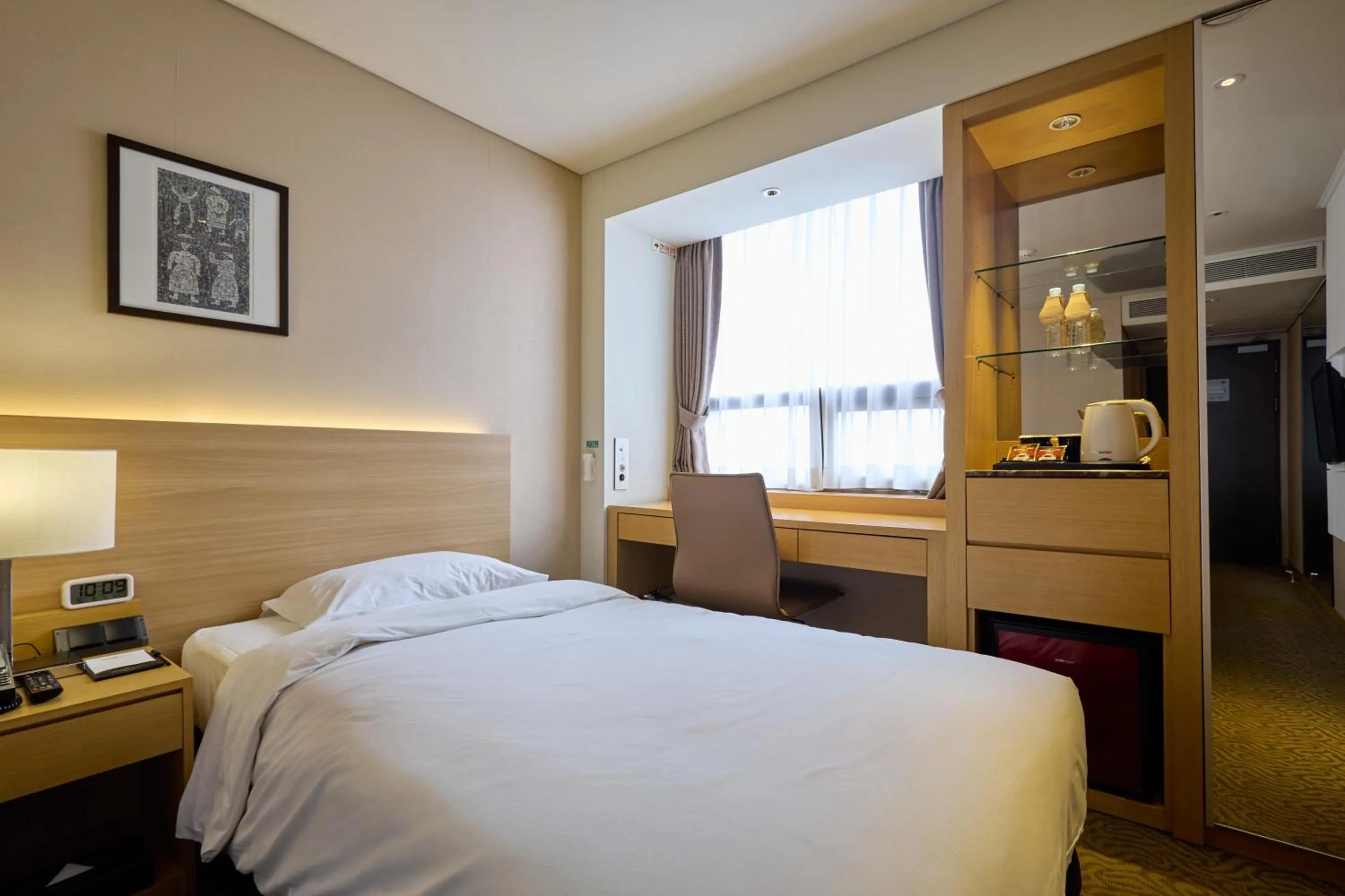 Bed in Summit Hotel Seoul Dongdaemun