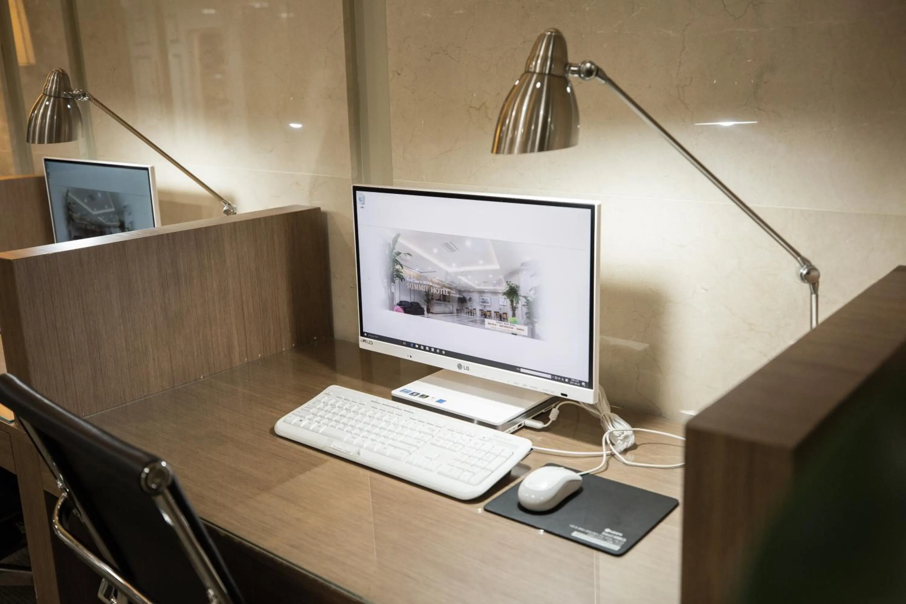 Business facilities in Summit Hotel Seoul Dongdaemun