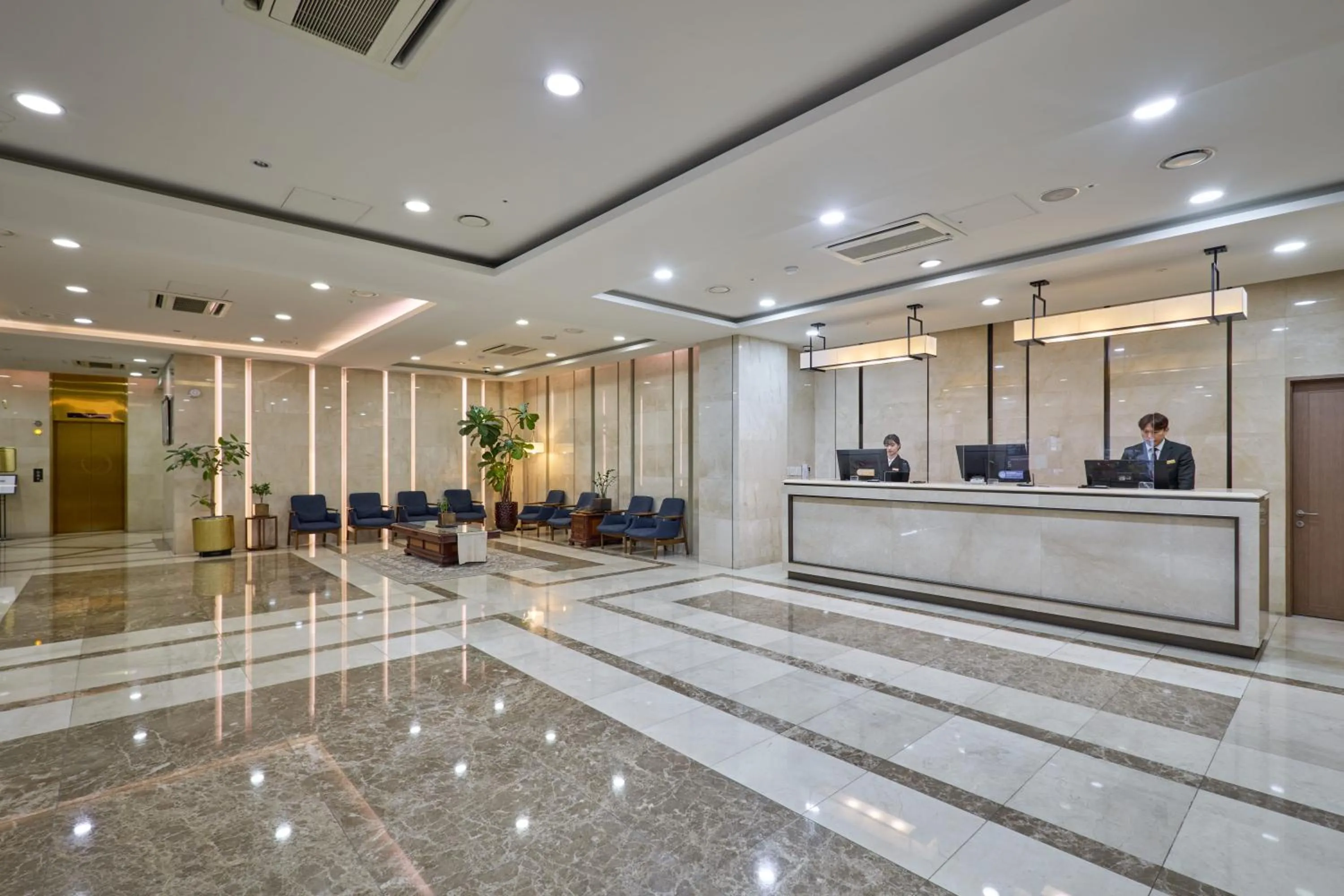 Lobby or reception in Summit Hotel Seoul Dongdaemun