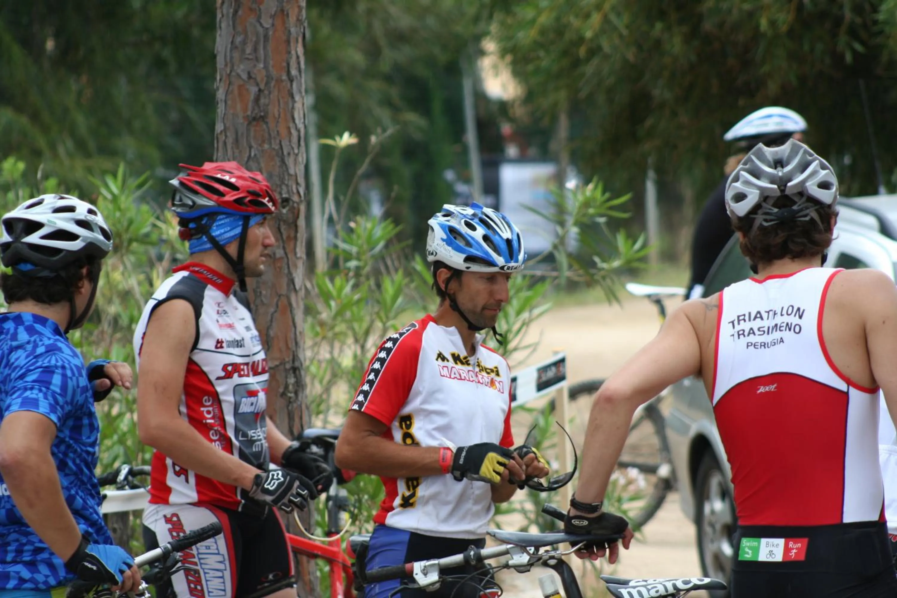 Cycling in Villa La Conchiglia Rooms