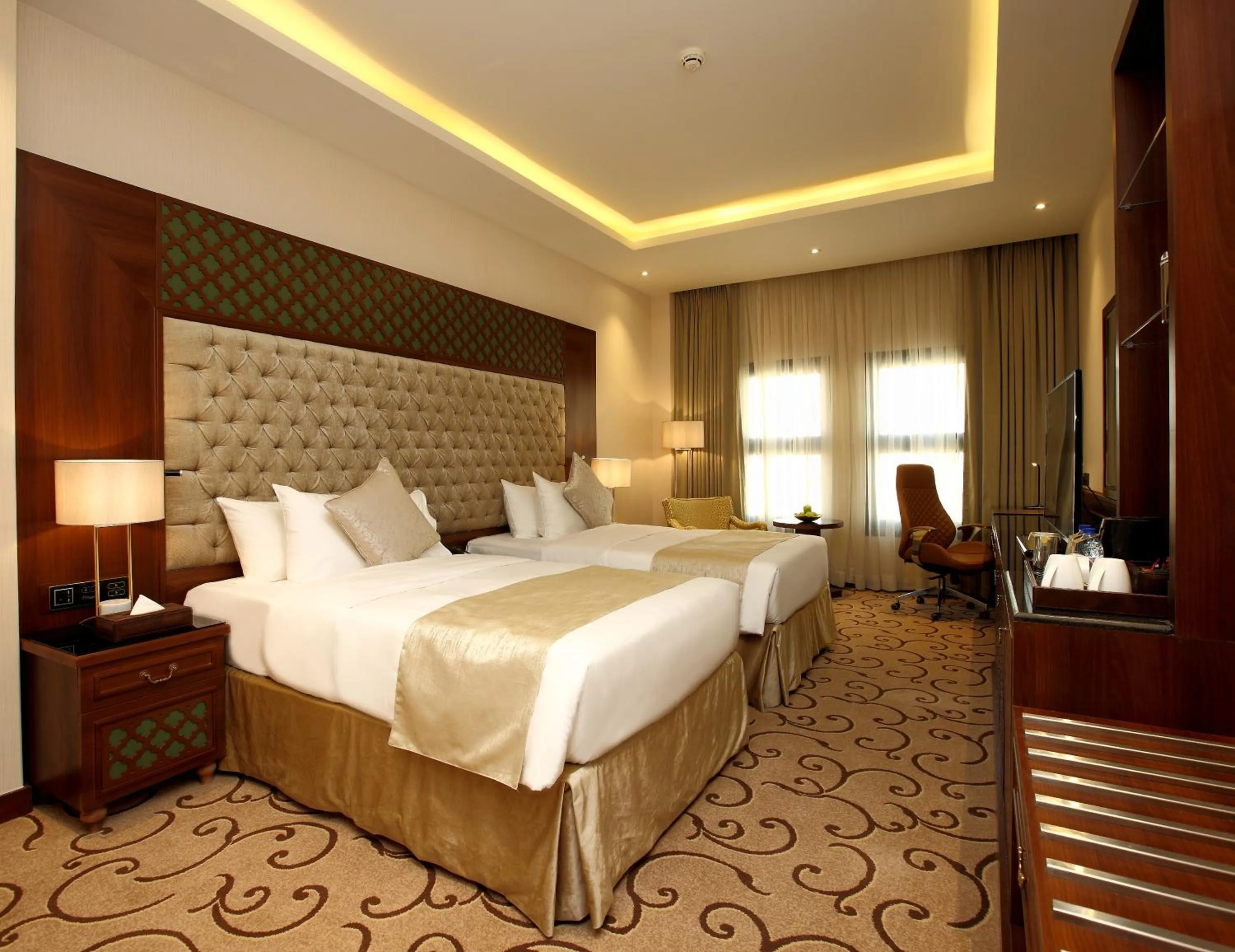 Bed in Vittori Palace Hotel and Residences