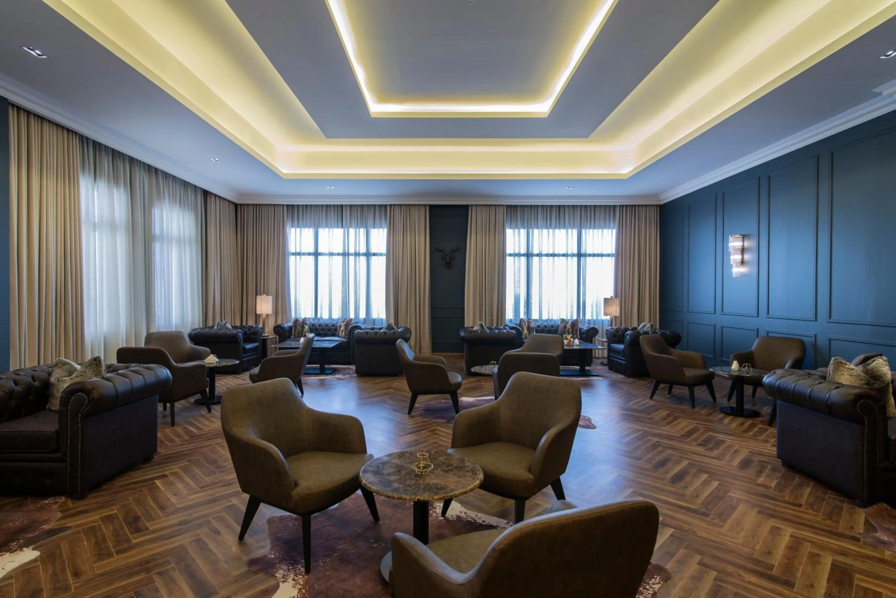 Lounge or bar in Vittori Palace Hotel and Residences