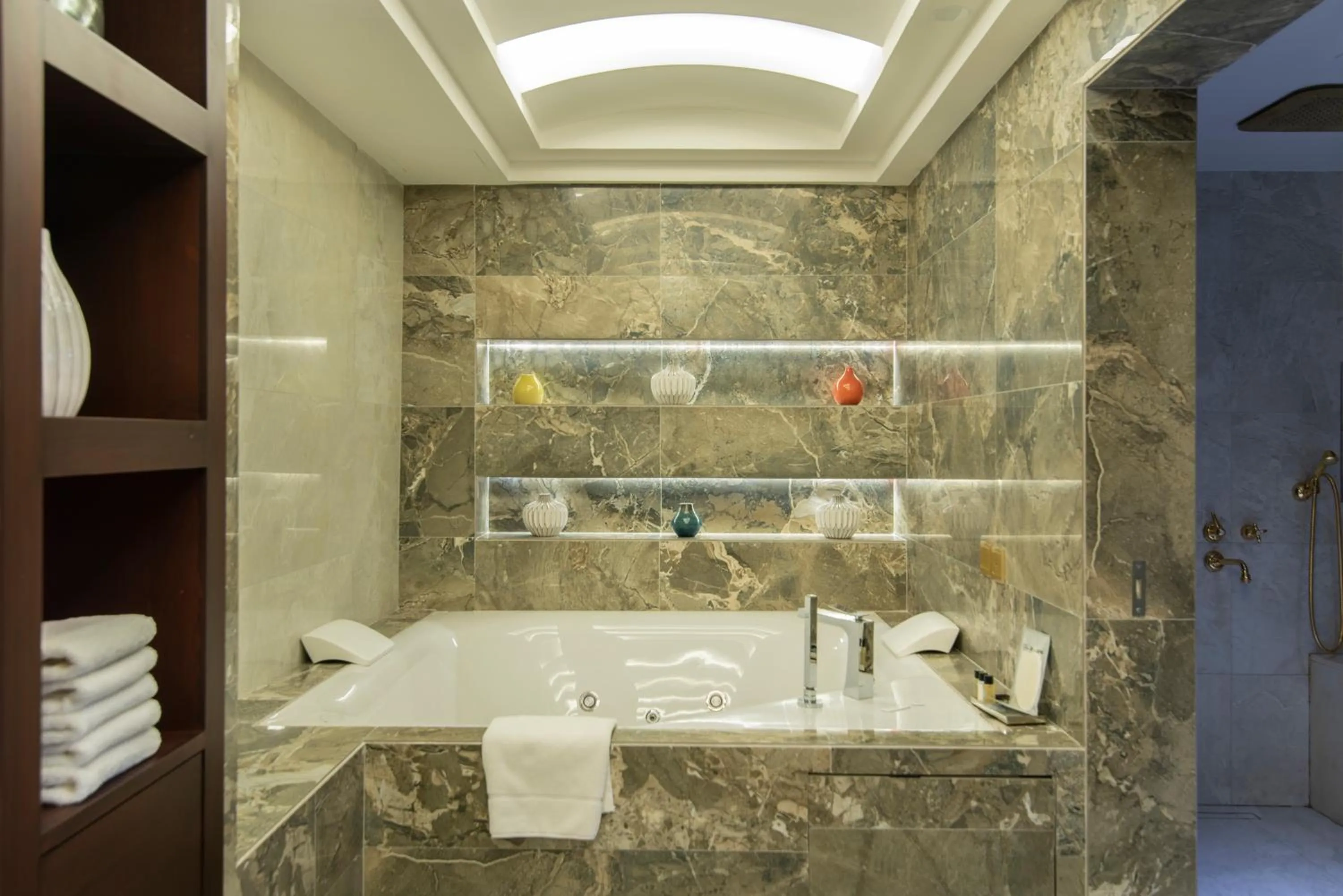 Shower in Vittori Palace Hotel and Residences