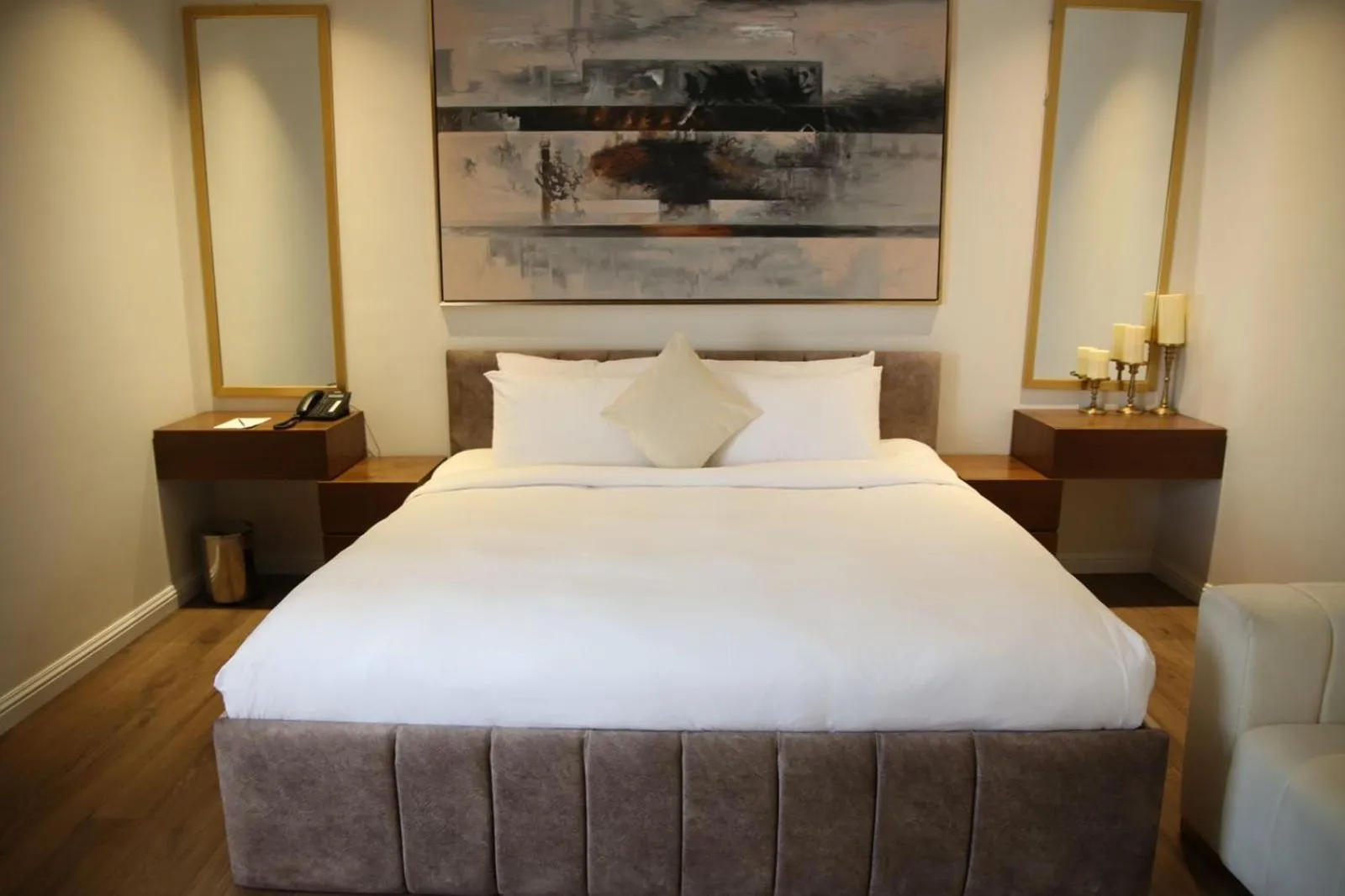 Bedroom, Bed in Vittori Palace Hotel and Residences