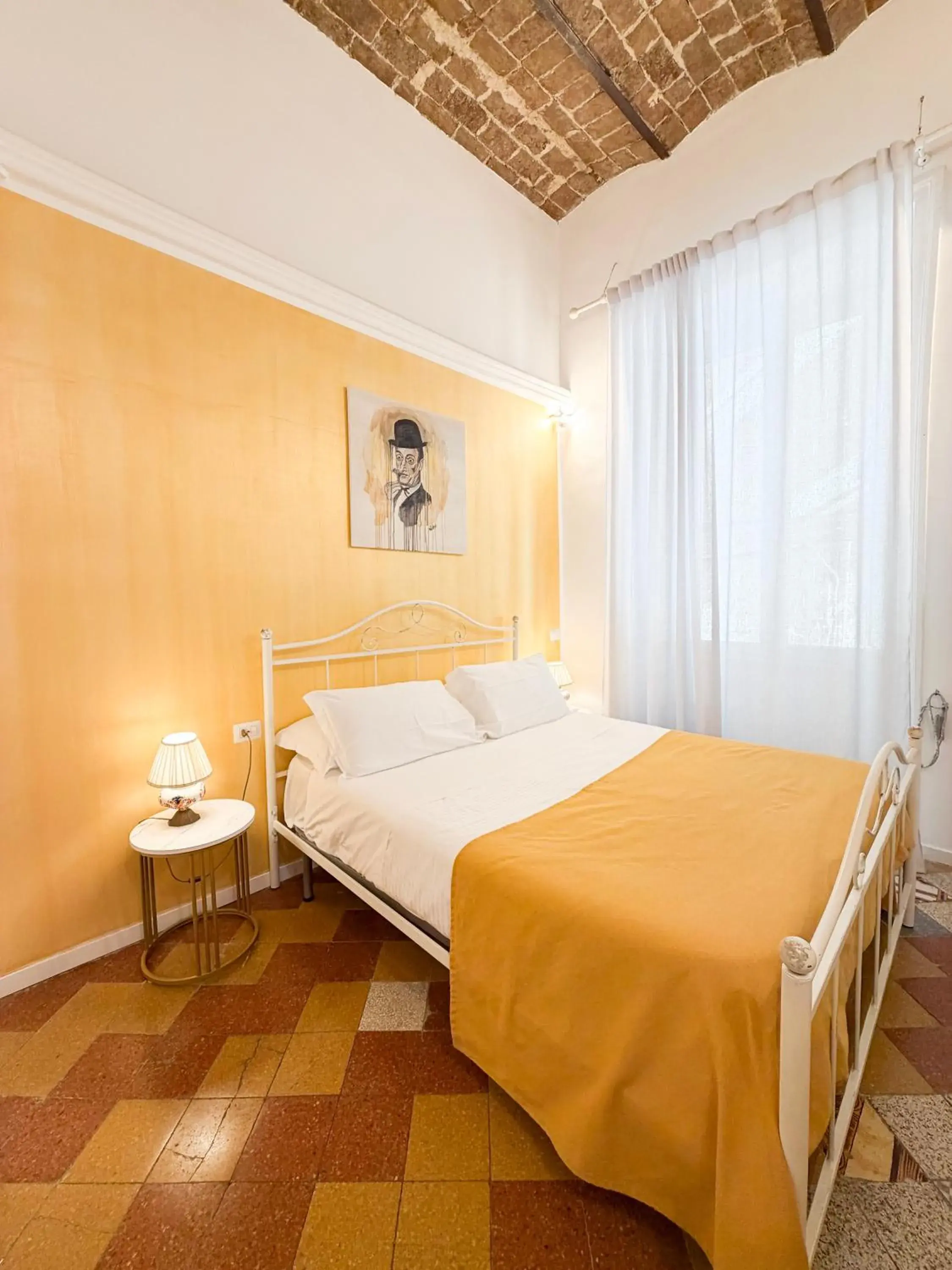 Economy Double Room - single occupancy in Suite Scarlatti Economy Double Room - single occupancy in Suite Scarlatti