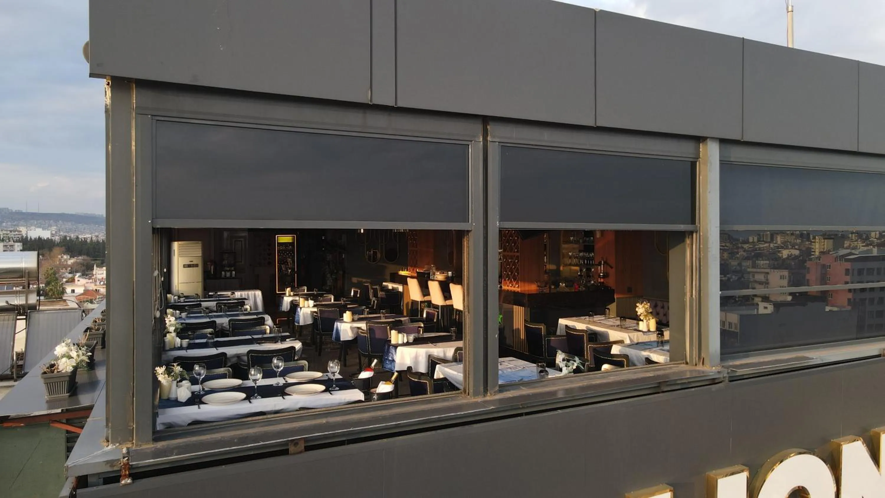 Leslion Luxury Hotel