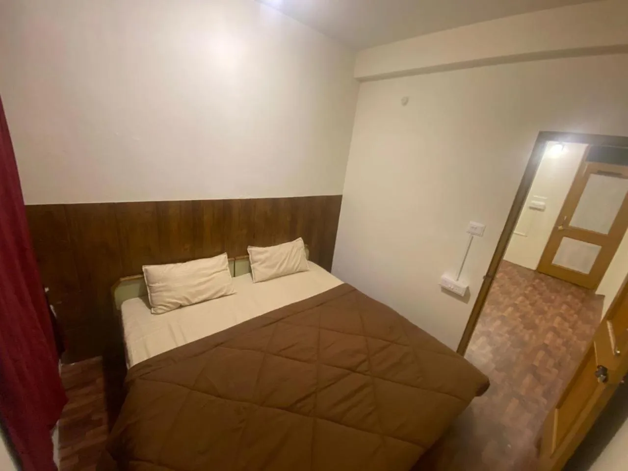 Bed in Nomadic Den Manali