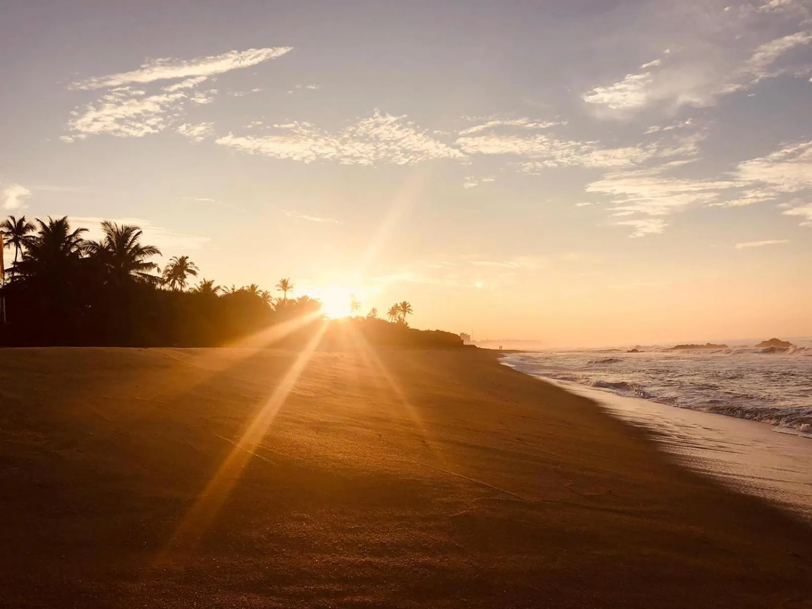 Ravana - Beach CABANAS