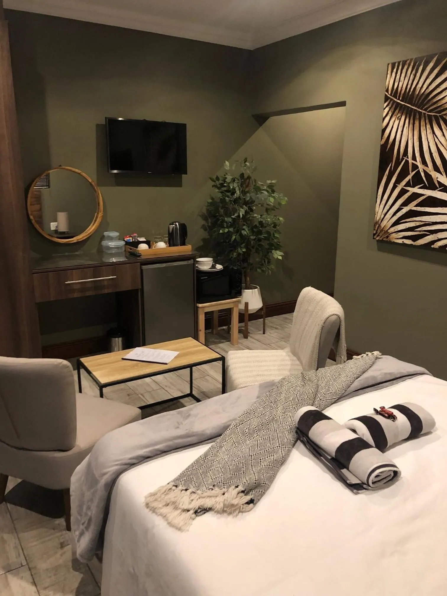 Bed in Forest Hill Wilderness