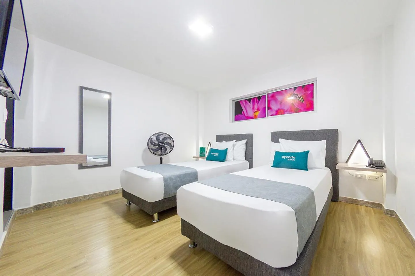 Bed in Ayenda Bee Hotel