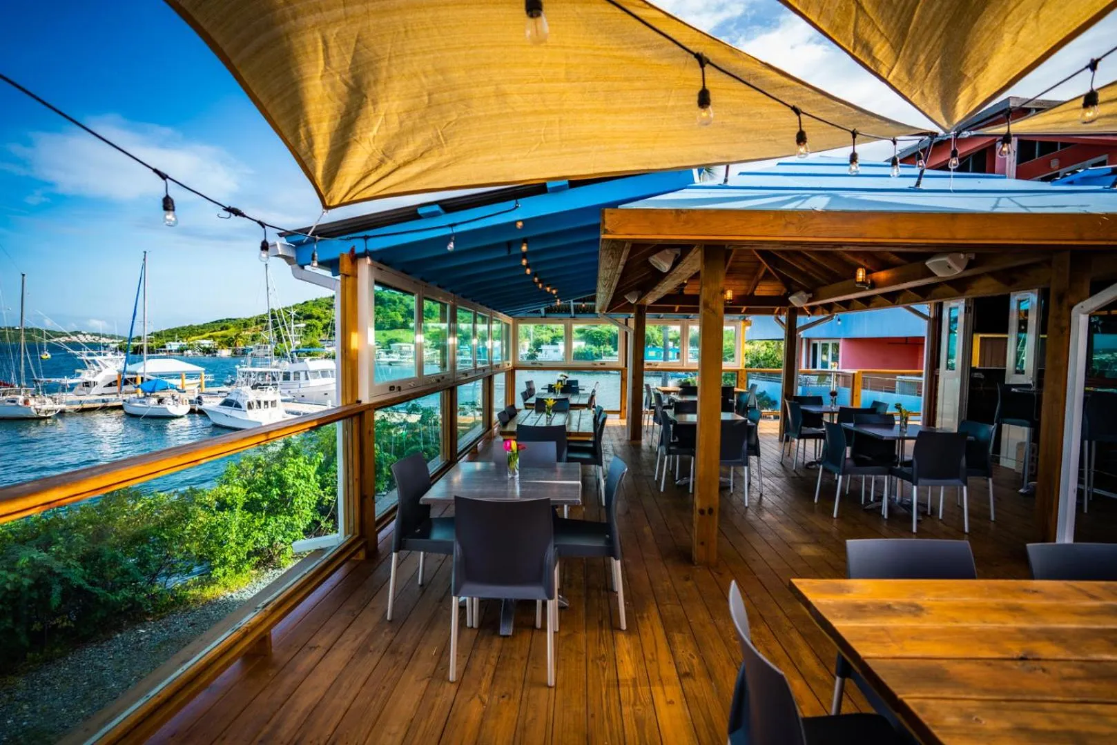 Property building in El Navegante de Culebra