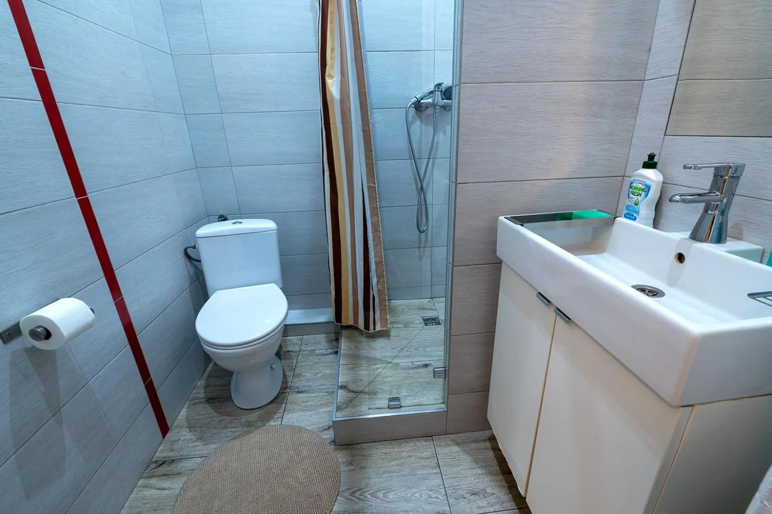 Bathroom in Trzy Kafki Private Rooms