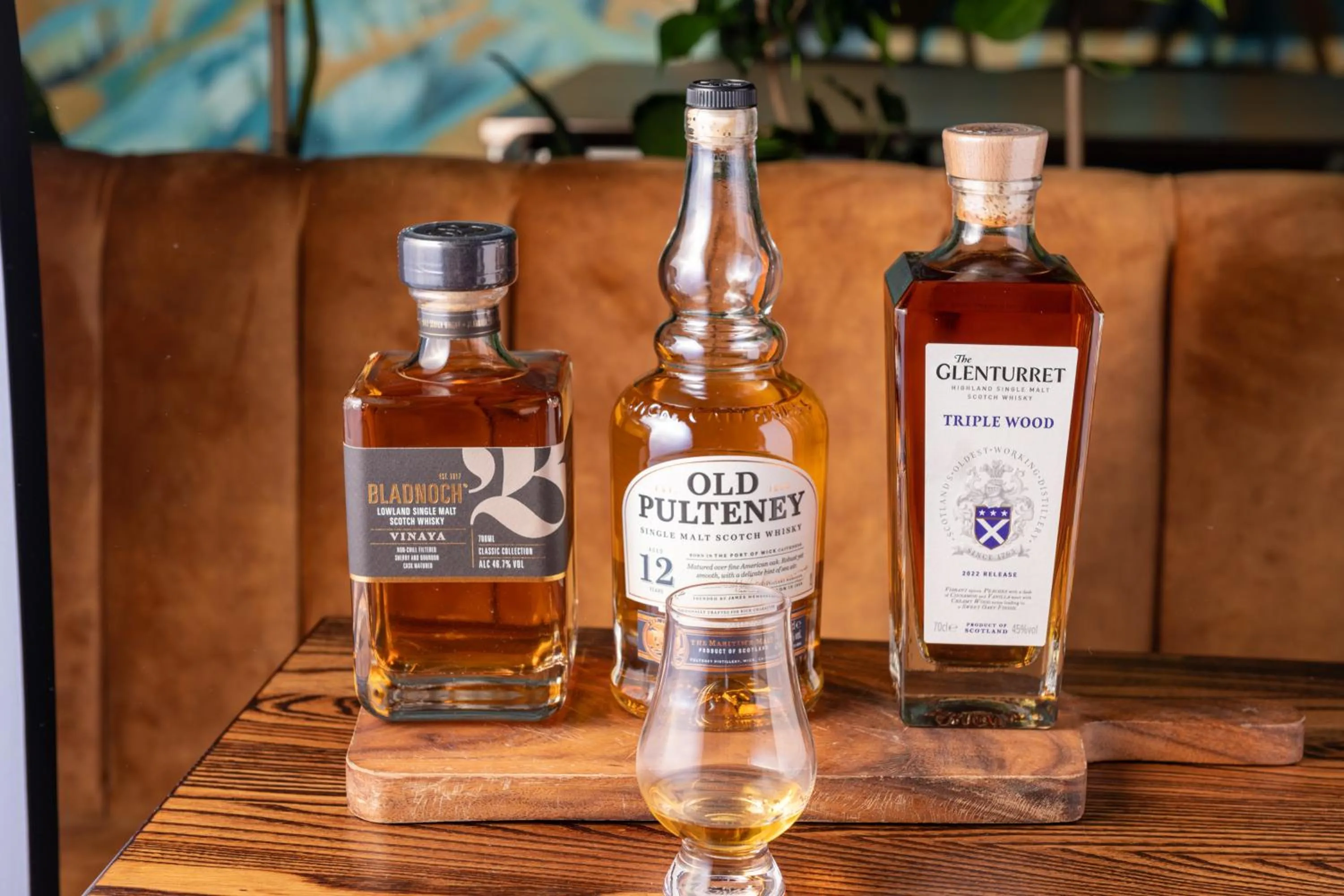 Lounge or bar in Carnmore Hotel Christchurch