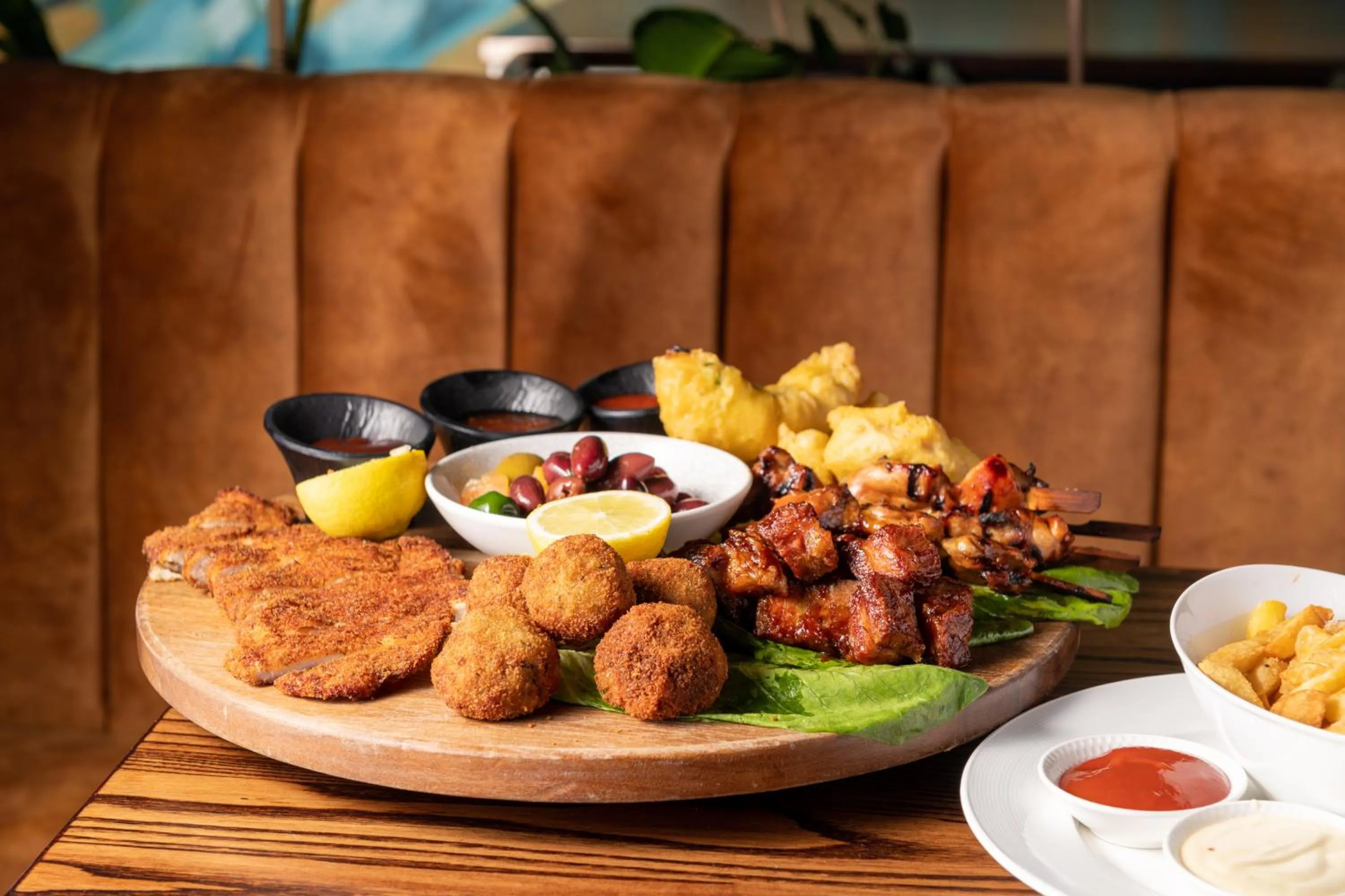 Restaurant/places to eat in Carnmore Hotel Christchurch