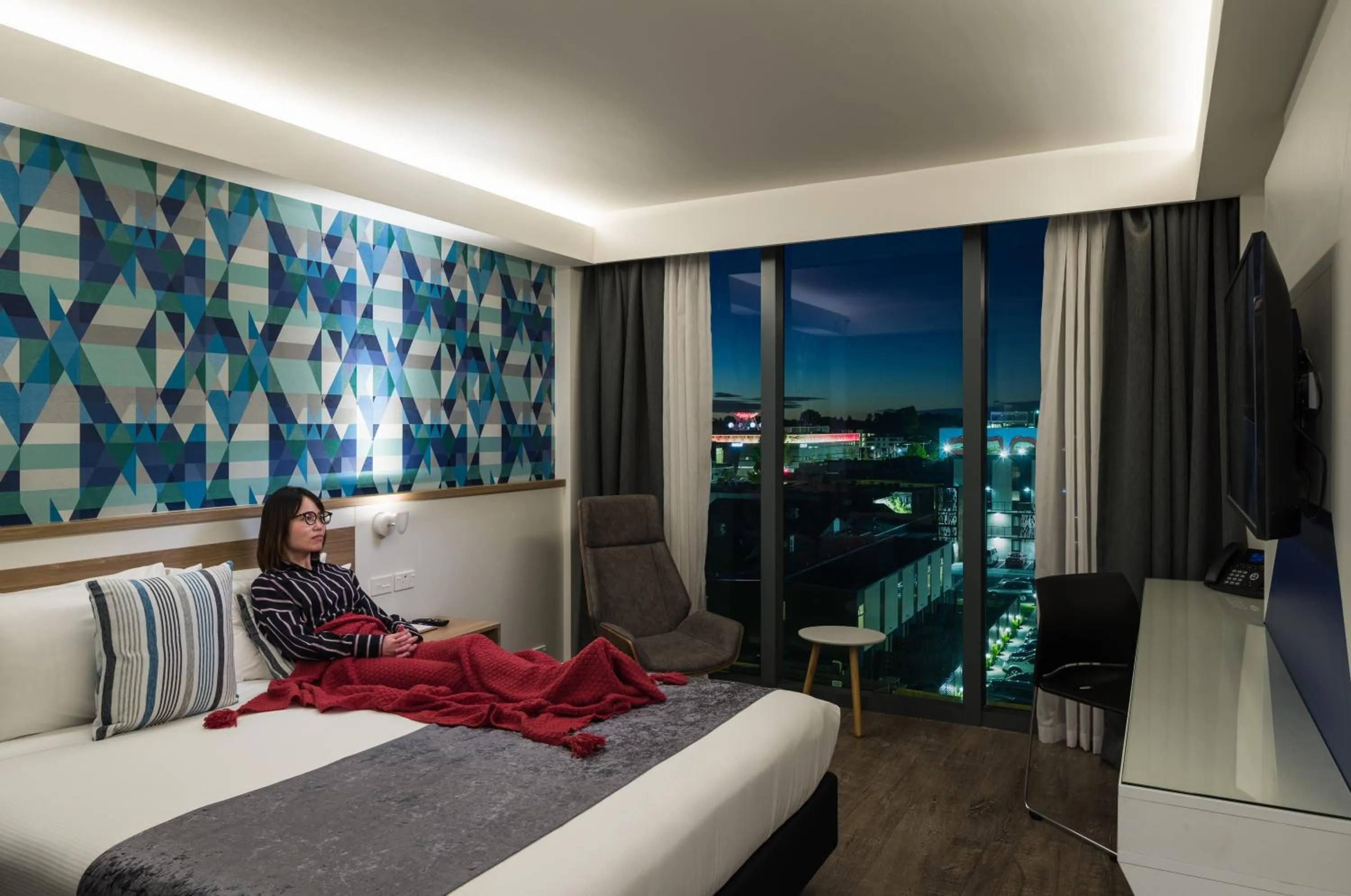 Photo of the whole room, Bed in Carnmore Hotel Christchurch