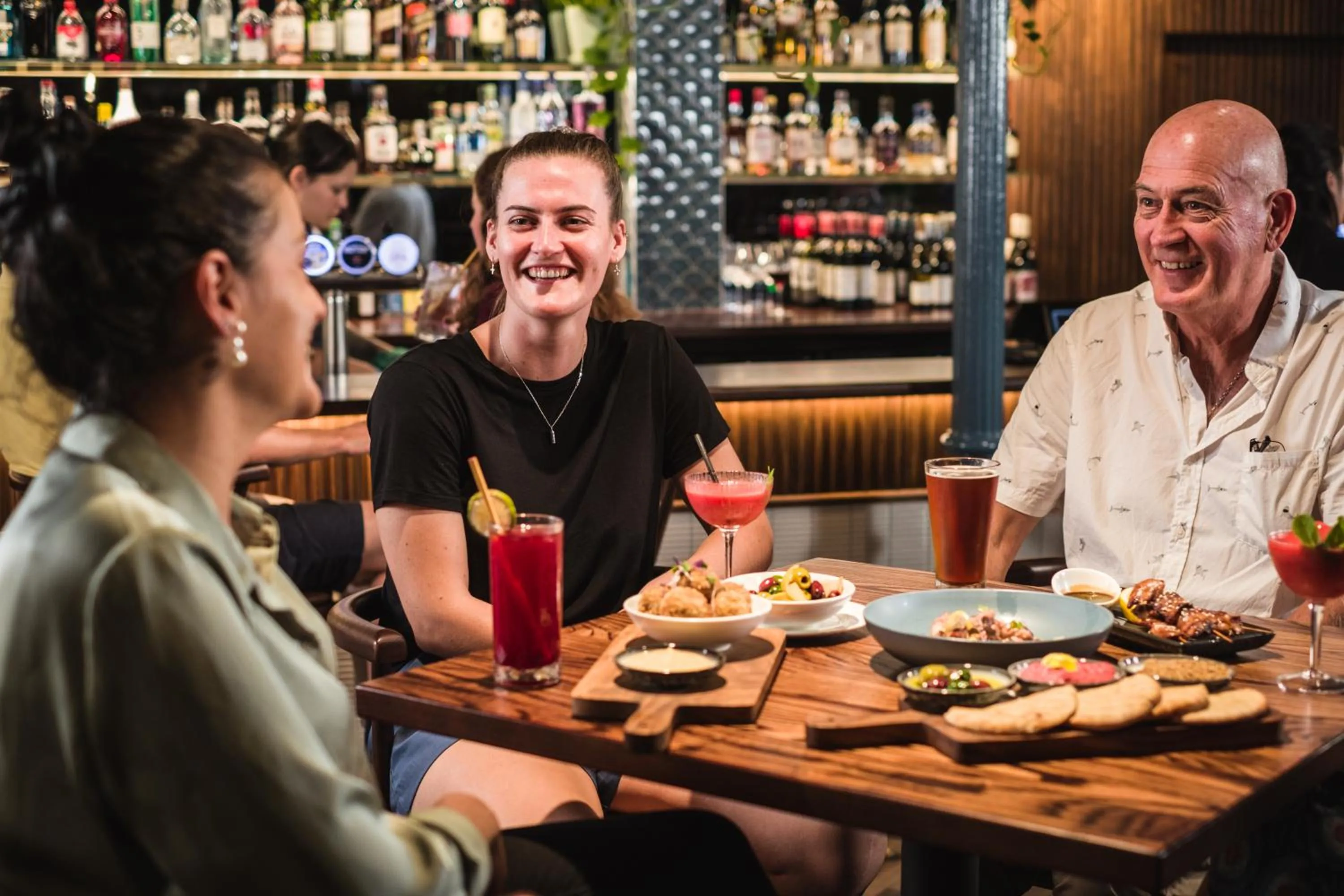 Restaurant/places to eat in Carnmore Hotel Christchurch