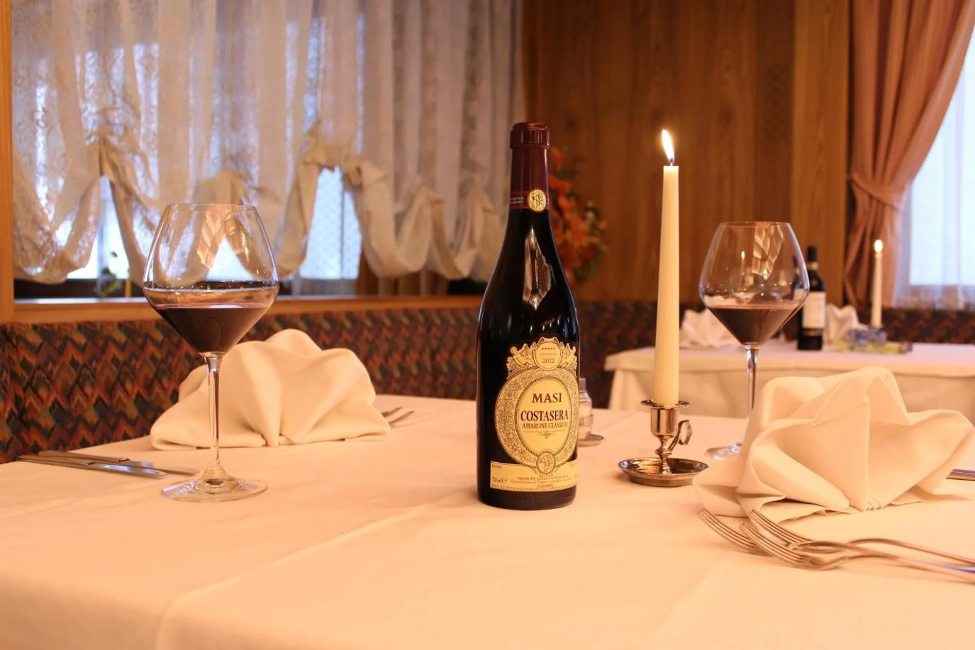 Restaurant/places to eat in Hotel Centrale